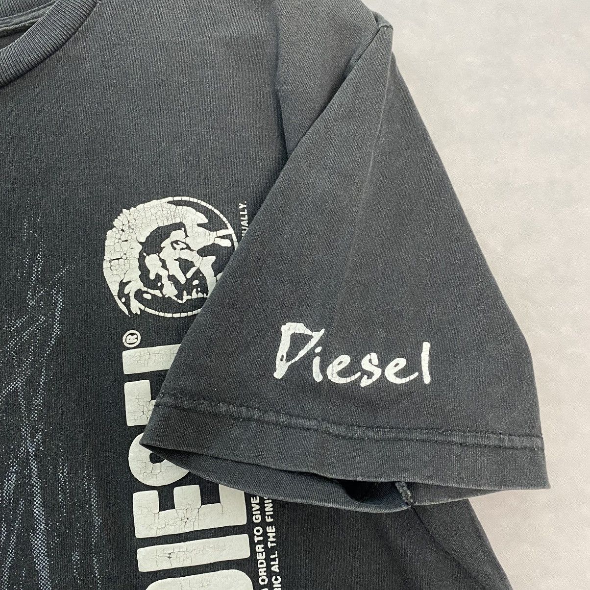 Diesel Diesel Graphic tee with backhit Size US M / EU 48-50 / 2 - 7 Thumbnail