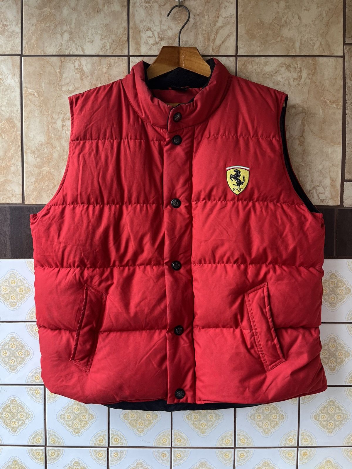 Ferrari Ferrari red 2000 puffer vest Size US XL / EU 56 / 4 - 1 Thumbnail