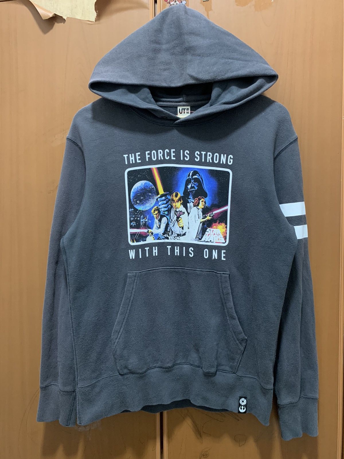 Uniqlo Uniclo Star Wars Sun Faded Hoodie Size US M / EU 48-50 / 2 - 1 Thumbnail