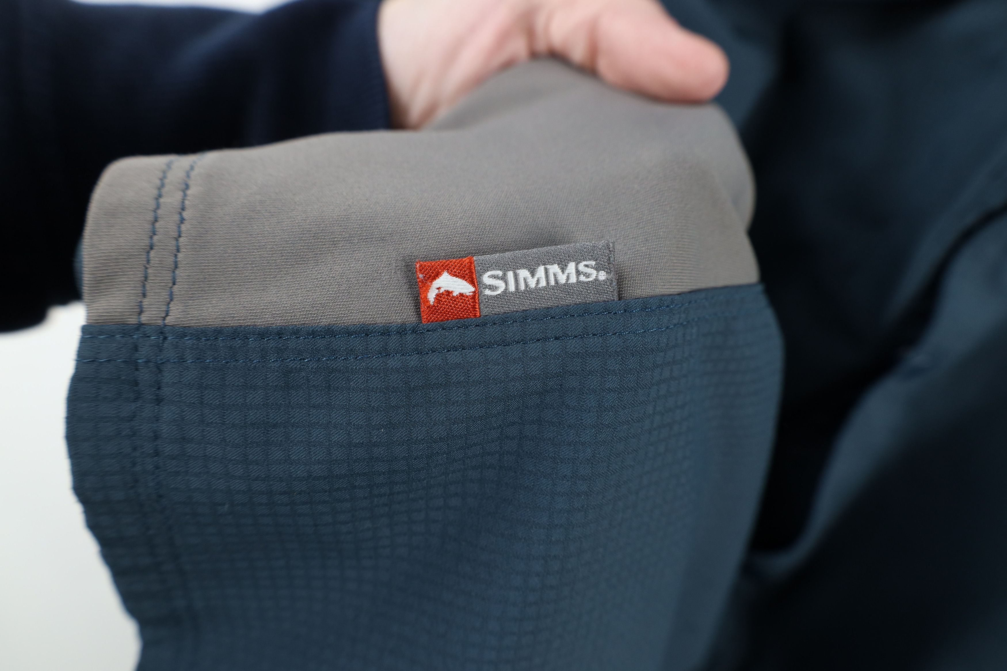 Simms × Vintage Simms Fishing Spell Out Lightweight Tech Knit Button Shirt Size US XL / EU 56 / 4 - 7 Thumbnail