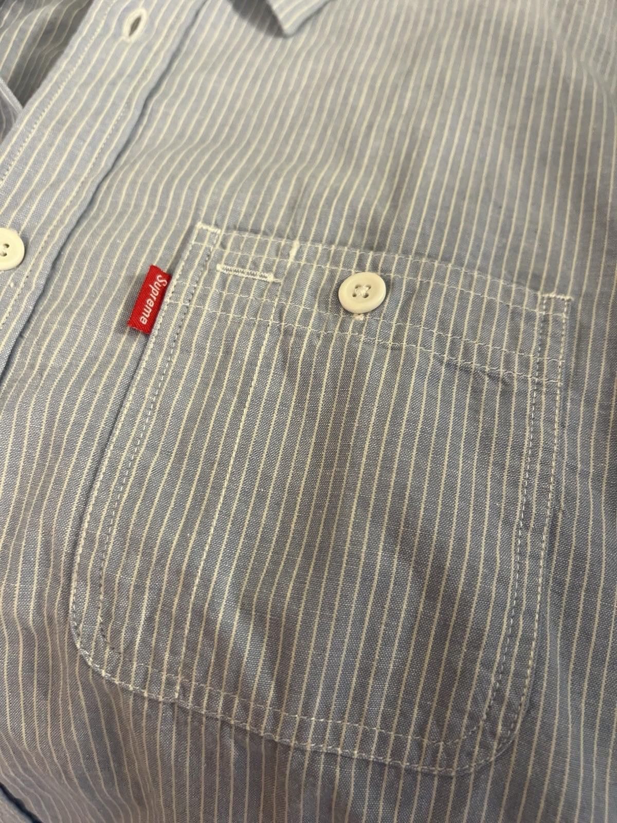 Supreme Pre-Owned SUPREME L/S CHAMBRAY STRIPE SHIRT BLUE LARGE Size US L / EU 52-54 / 3 - 7 Thumbnail