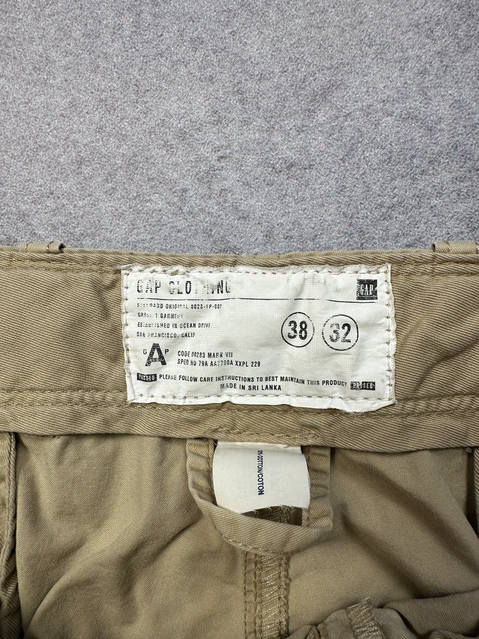 Gap Vintage Gap Cargo Pants, Size W38 L32 – Classic Workwear Size US 38 / EU 54 - 6 Thumbnail