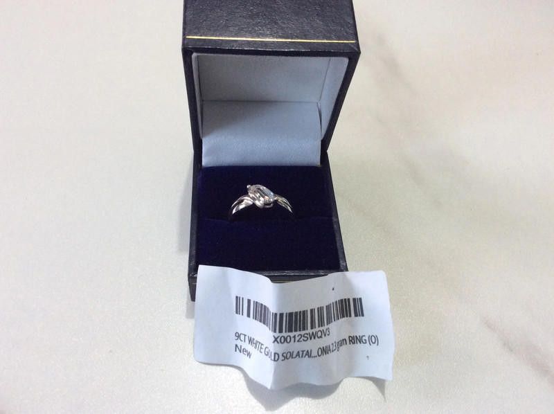 Designer 9Ct white gold 2.3g ring size O Size ONE SIZE - 3 Thumbnail
