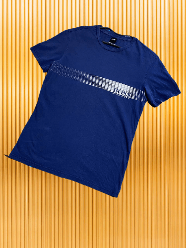 Hugo Boss Mens Hugo Boss luxury T-shirt tee Size US L / EU 52-54 / 3 - 1 Thumbnail