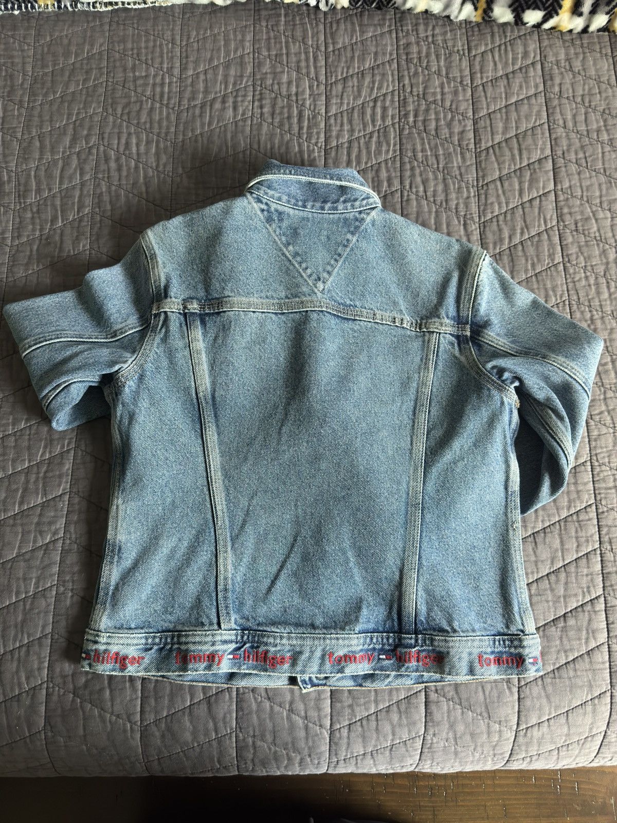 Tommy Hilfiger Women’s Vintage Tommy Hilfiger Demin Jacket Size S / US 4 / IT 40 - 5 Thumbnail