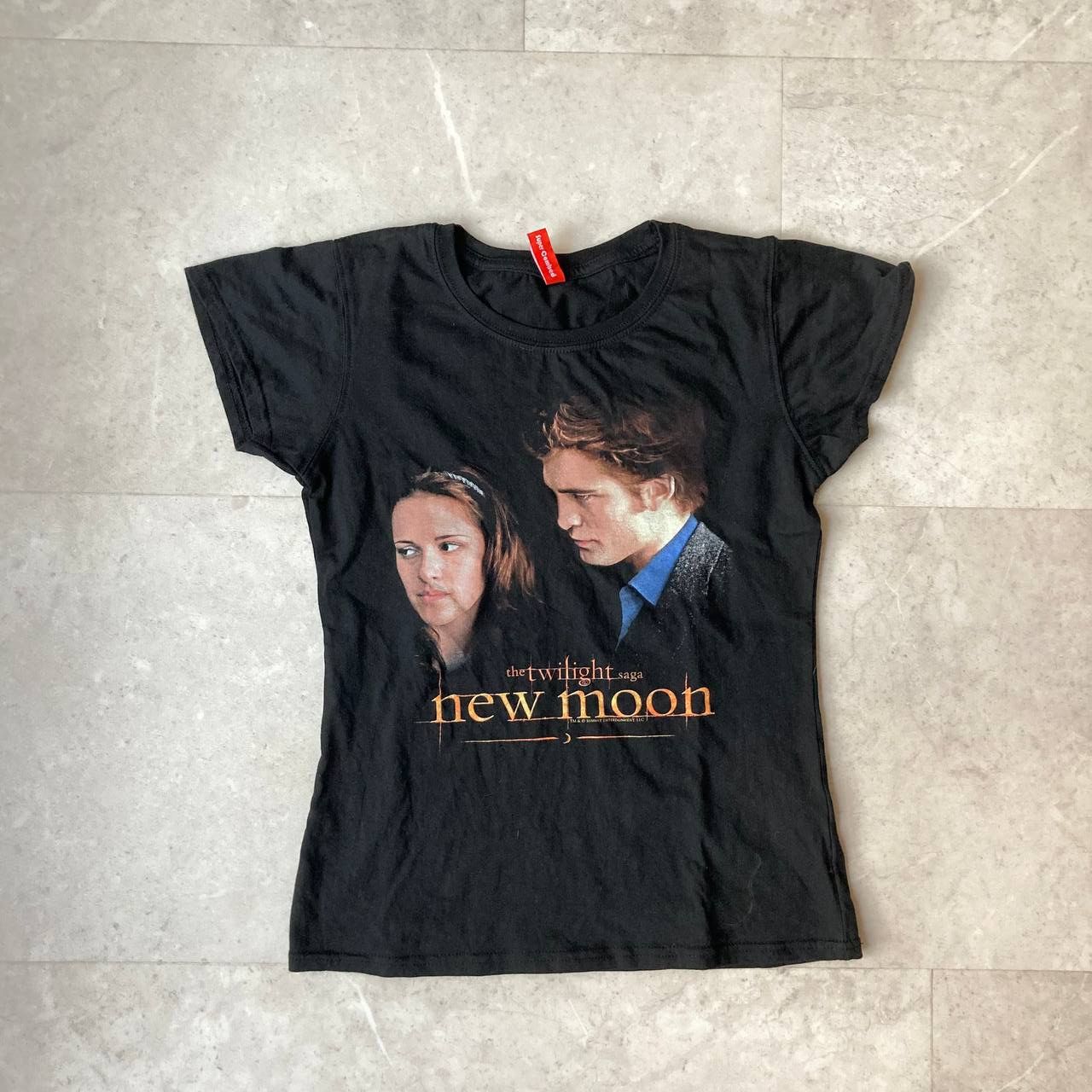 Arts & Science Y2K The Twilight New Moon Vampire Romantic Fantasy Movie Tee Size M / US 6-8 / IT 42-44 - 1 Thumbnail