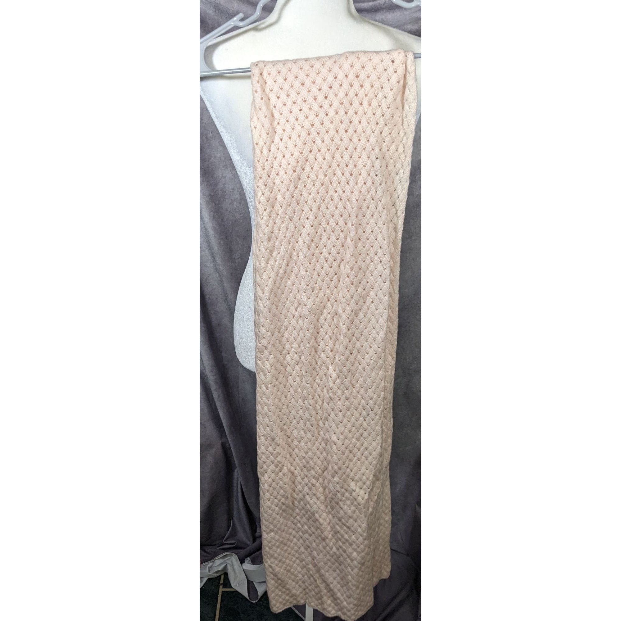 J.Crew Preppy J.Crew Pale Peach Braided Knit Wool Scarf Size ONE SIZE - 9 Thumbnail
