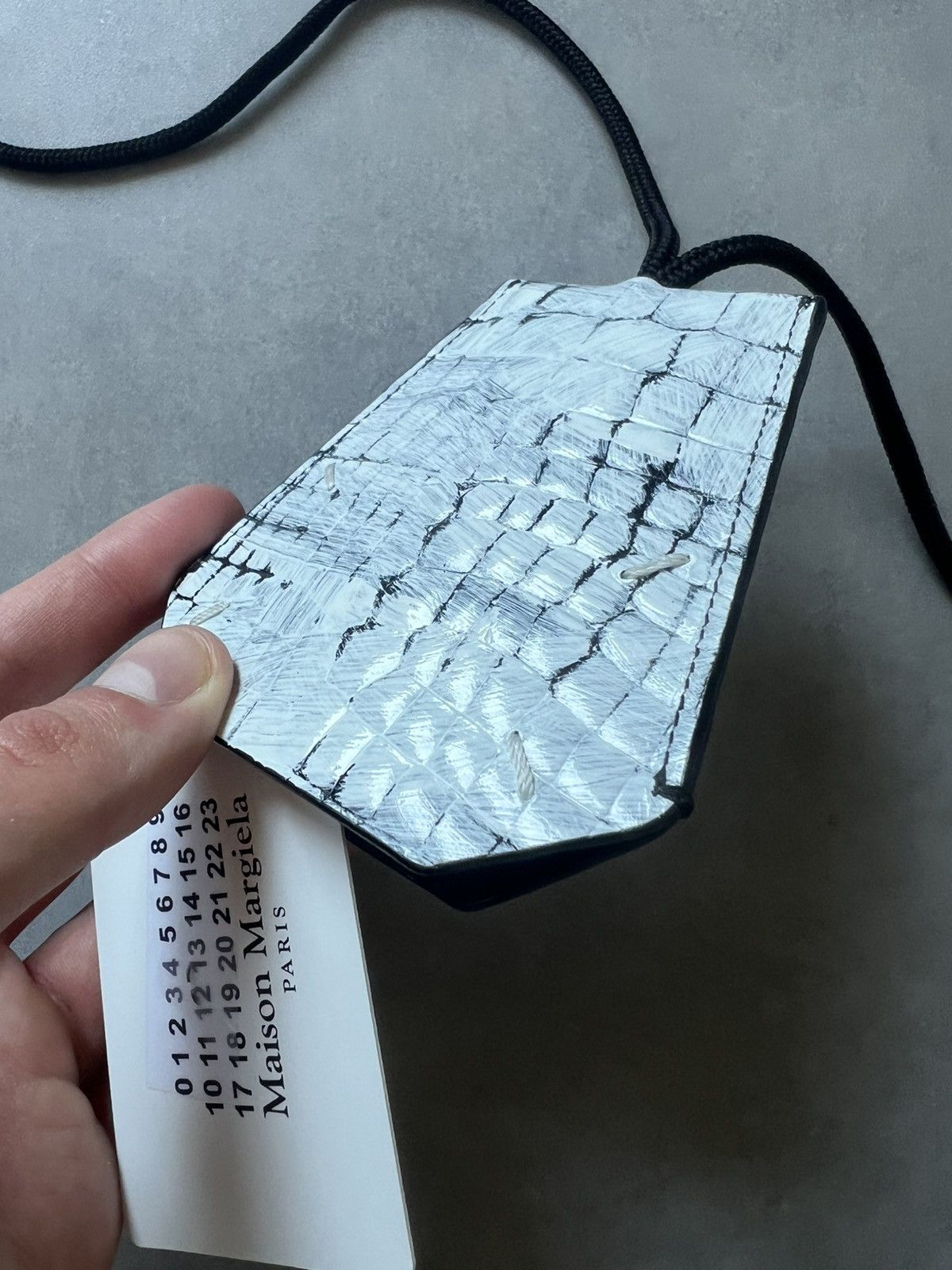 Maison Margiela Maison Margiela Painted Crocodile Leather Key Case Lanyard Size ONE SIZE - 4 Thumbnail