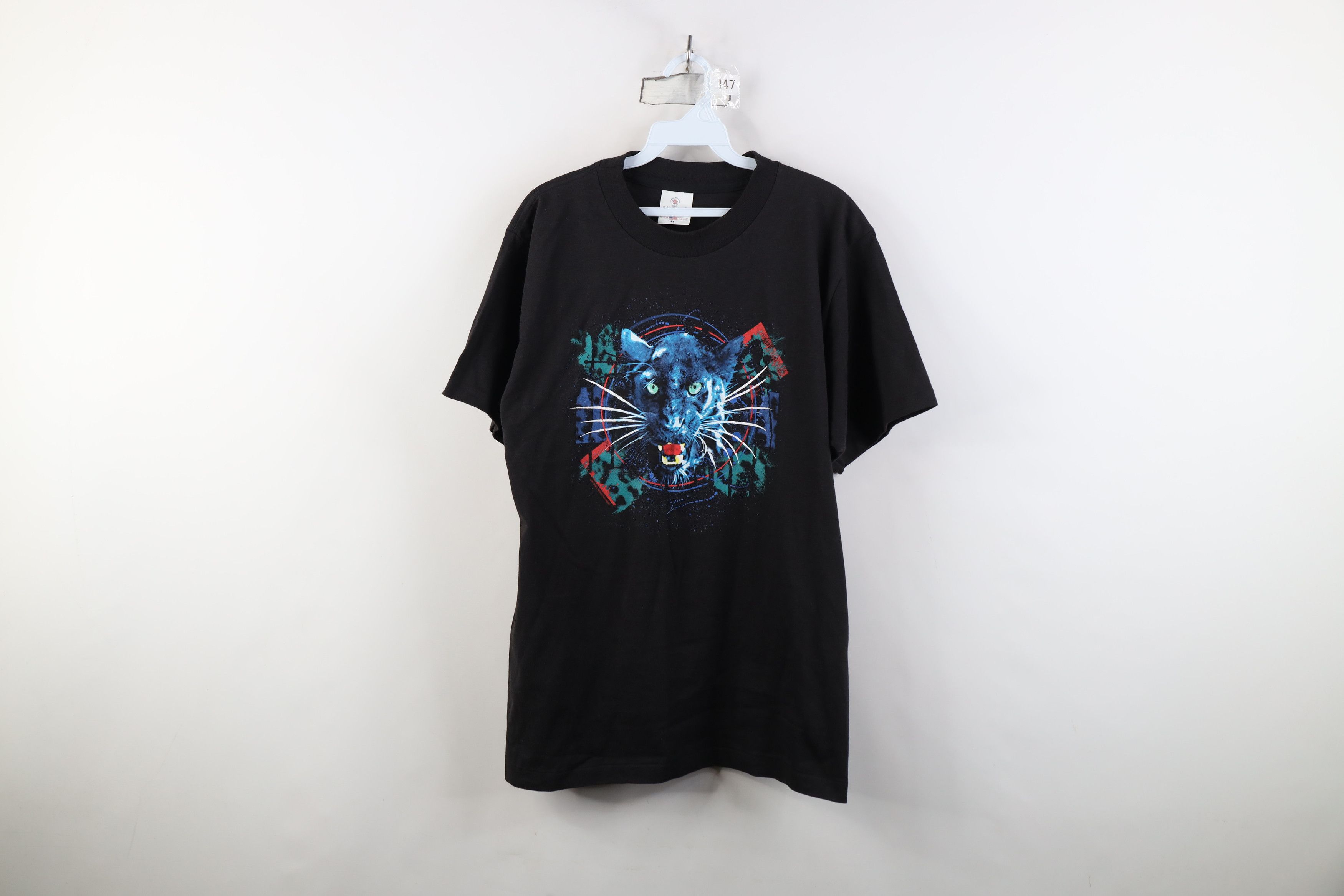 Vintage Vintage 90s Earth Day Black Panther Short Sleeve T-Shirt USA Size US M / EU 48-50 / 2 - 1 Thumbnail
