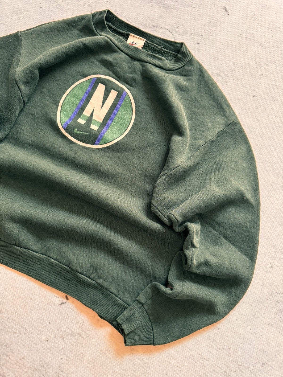 Nike × Vintage NIKE VINTAGE CENTER LOGO OVERSIZE BOXY SWEATSHIRT Size US S / EU 44-46 / 1 - 3 Thumbnail