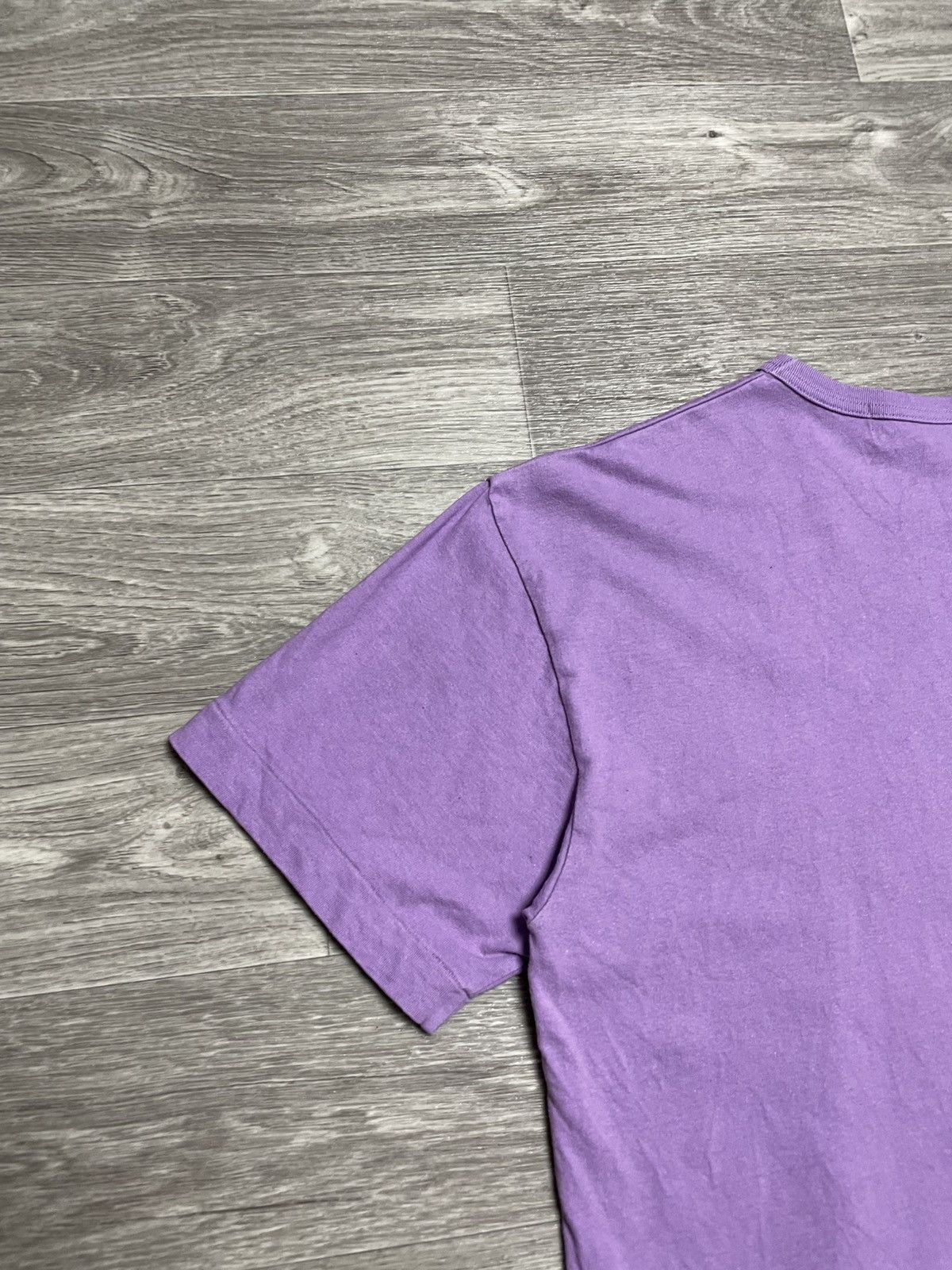 Comme des Garcons PLAY Comme Des Garcons CDG PLAY Purple Mini Heart Logo T-Shirt Size US XXL / EU 58 / 5 - 15 Thumbnail