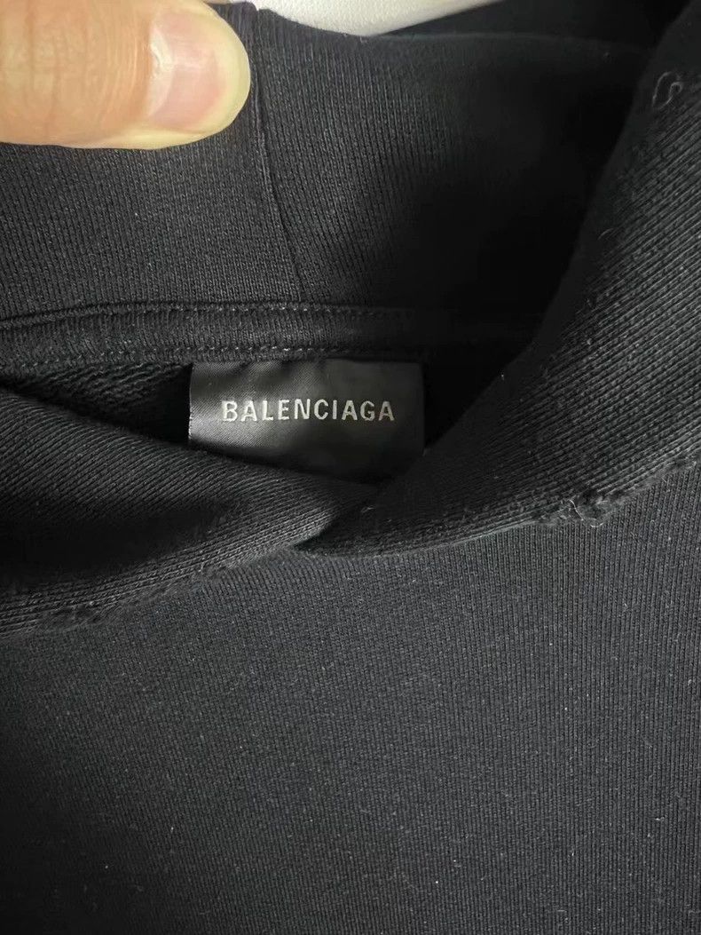 Balenciaga Balenciaga New Graffiti Hoodie Size US S / EU 44-46 / 1 - 3 Thumbnail