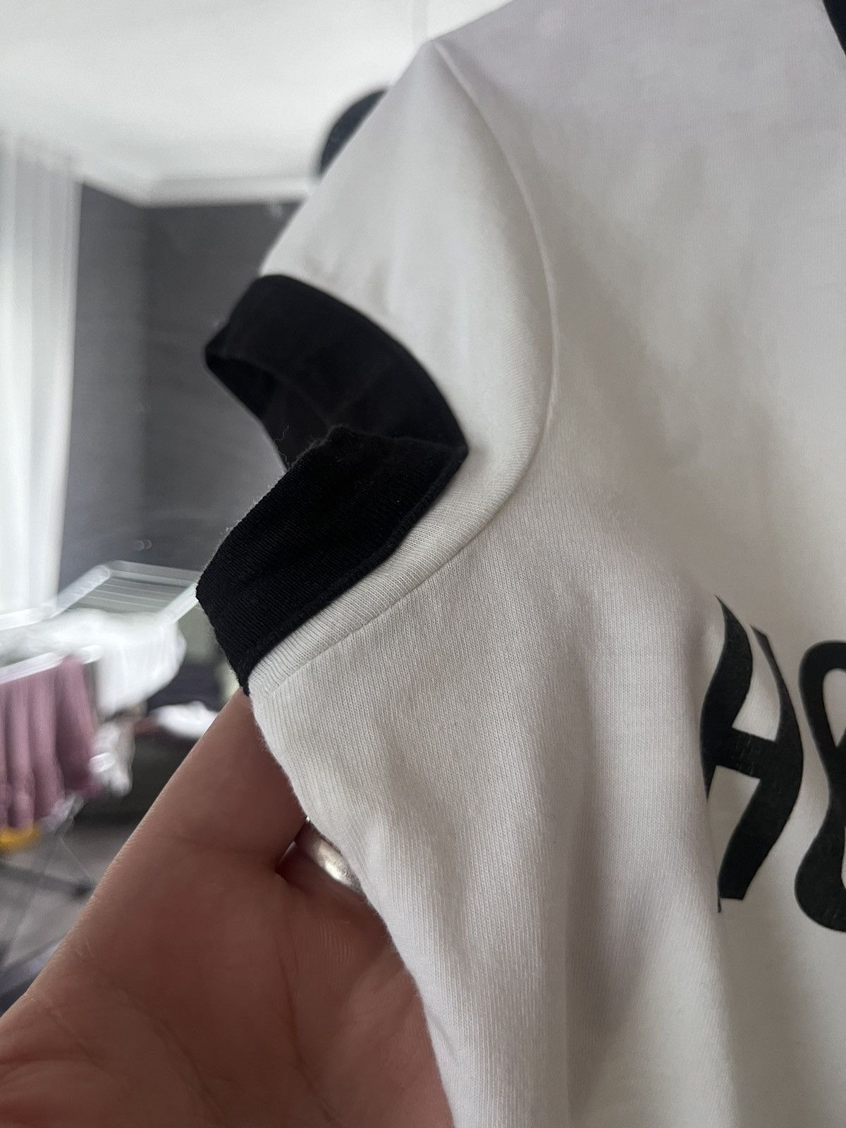 H&M × Moschino Moschino x H&M Big Logo White T-Shirt Size M / US 6-8 / IT 42-44 - 4 Thumbnail