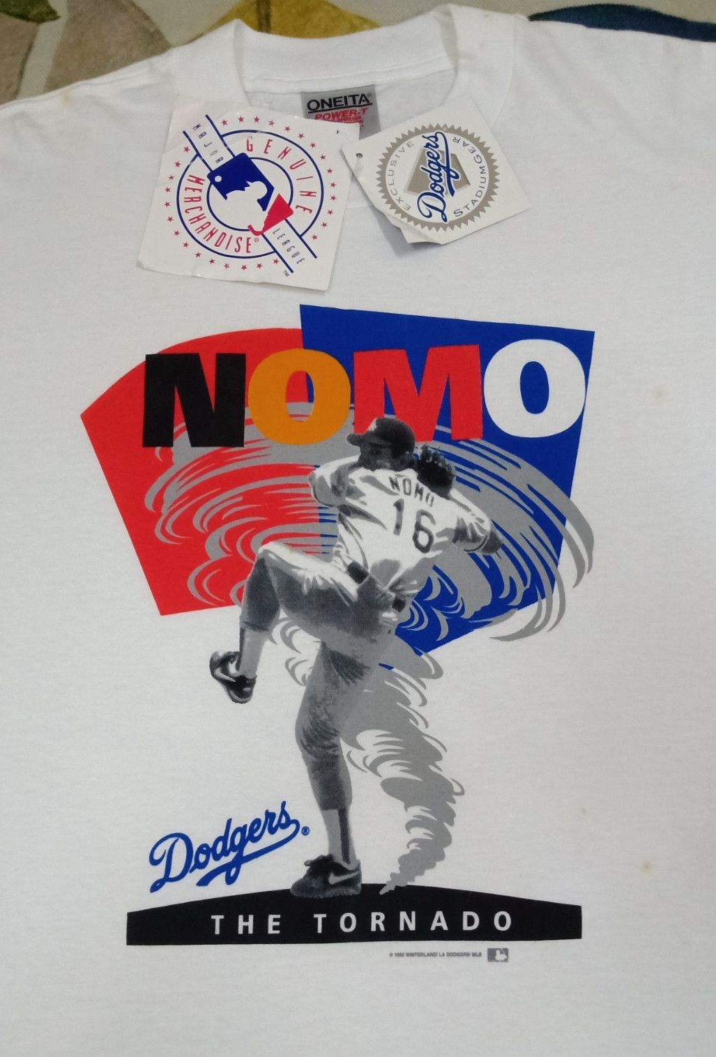 MLB Vintage 90s NOS Hideo Nomo "The Tornado" LA Dodgers T-shirt Size US L / EU 52-54 / 3 - 4 Thumbnail