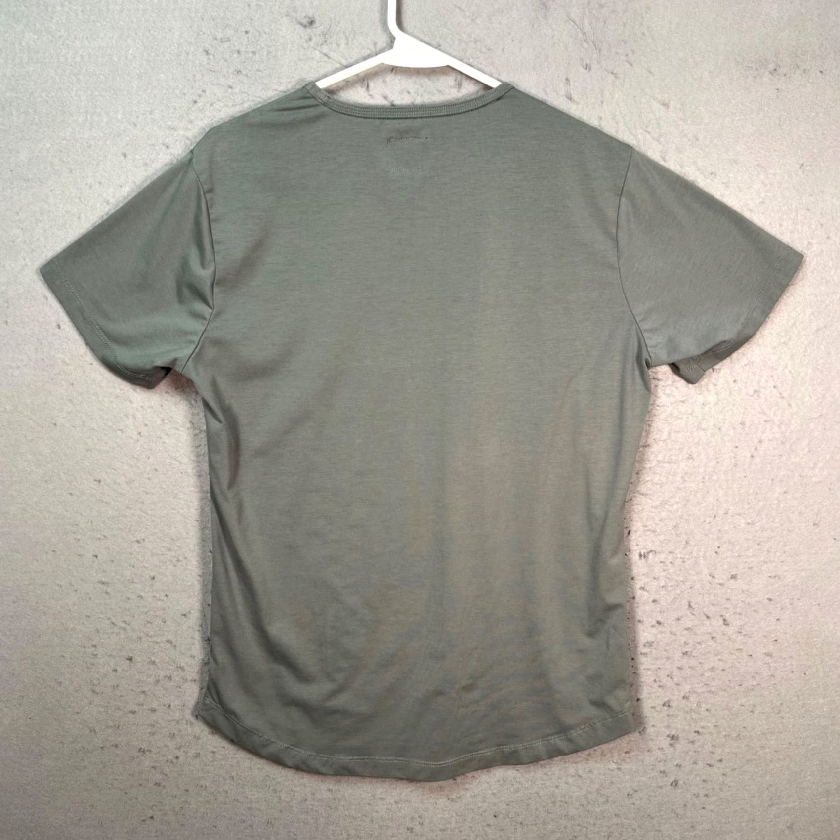 Cuts Cuts Mens T-Shirt Short Sleeve Crew Neck Sage Green Athletic Cotton Medium Size US M / EU 48-50 / 2 - 2 Thumbnail