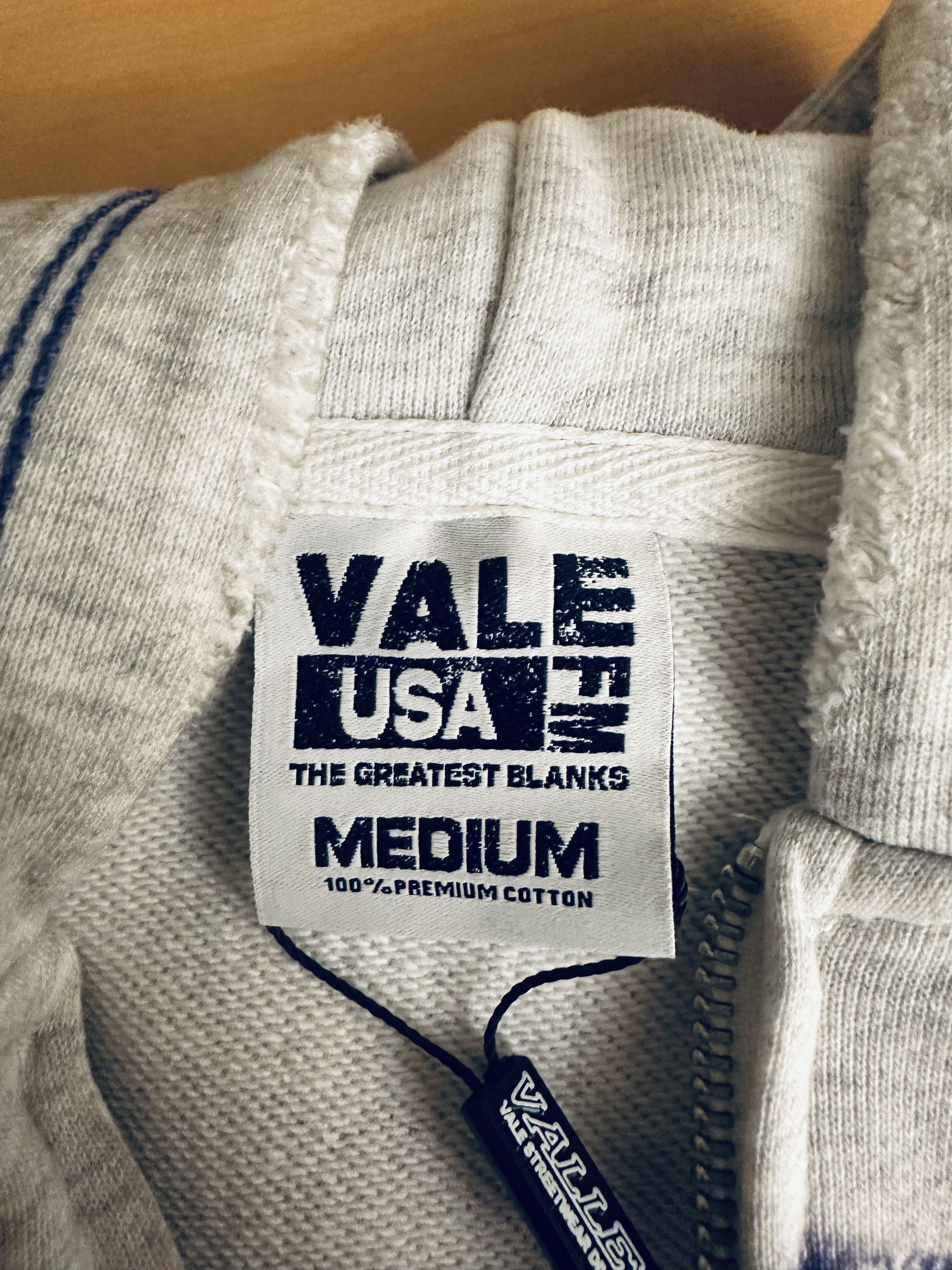 Vale VALE FOREVER GREY ARMY ZIP UP (MEDIUM) (NEW) Size US M / EU 48-50 / 2 - 8 Thumbnail