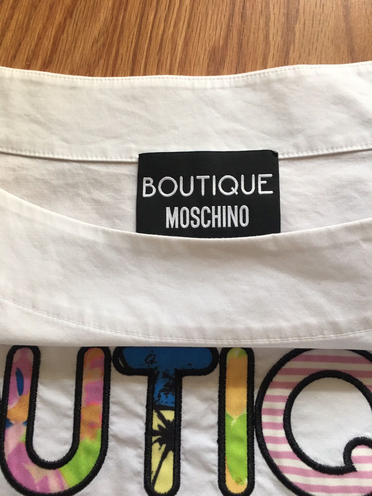 Boutique Moschino Boutique MOSCHINO White Cotton T-Shirt Size US 6 EU 36 Size M / US 6-8 / IT 42-44 - 11 Thumbnail