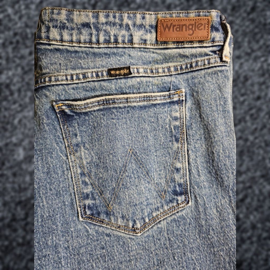 Wrangler VINTAGE Wrangler Retro Denim Jeans RN 130273 Jeans Cowboy Western Mens 33x30 Blue Cotton 80s Wrangler RN130273Mens Casual Size US 33 - 1 Thumbnail
