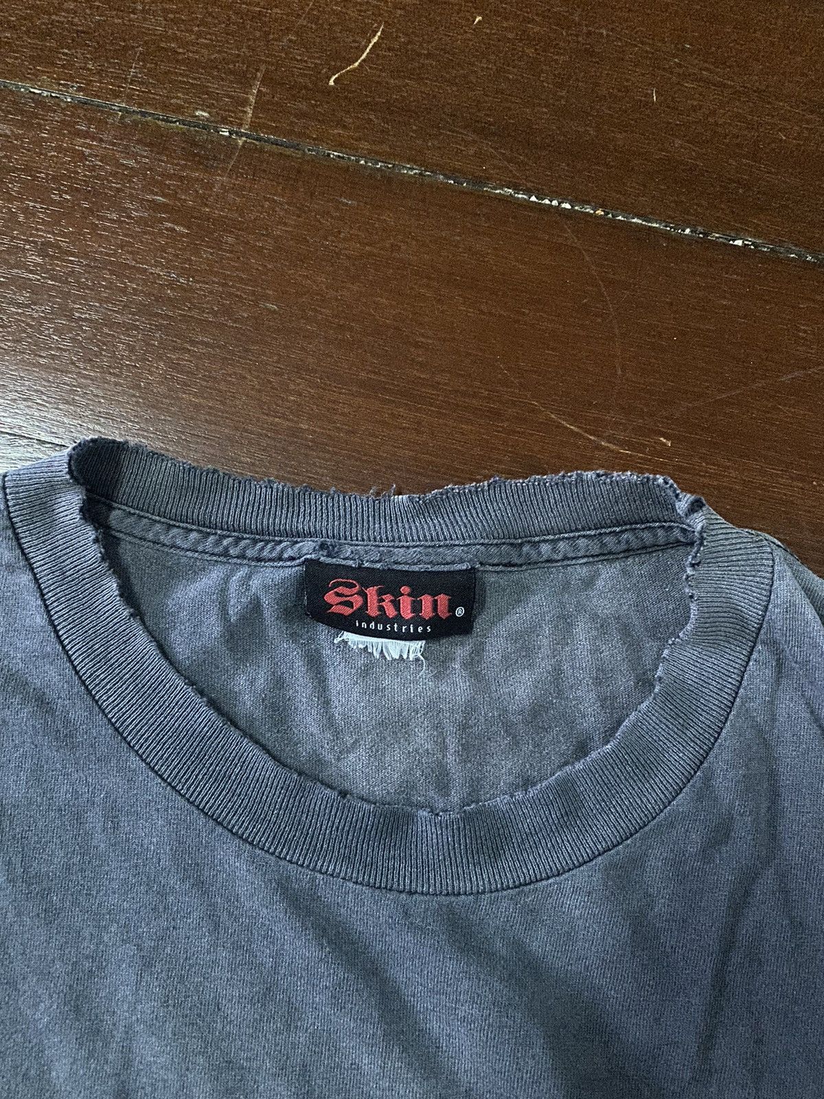 Hook-Ups FIRE 🔥🔥 VINTAGE 90s SKIN INDUSTRIES SPELL OUT DISTRESSED Size US XXL / EU 58 / 5 - 13 Thumbnail