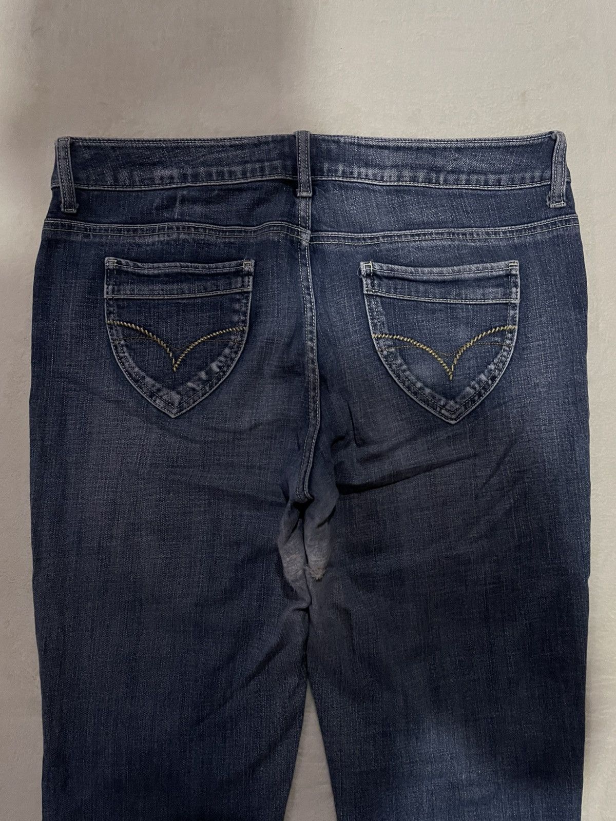 Japanese Brand Vintage Theoria Boot Cut Mudwash Distress Denim Jeans Size US 35 - 11 Thumbnail