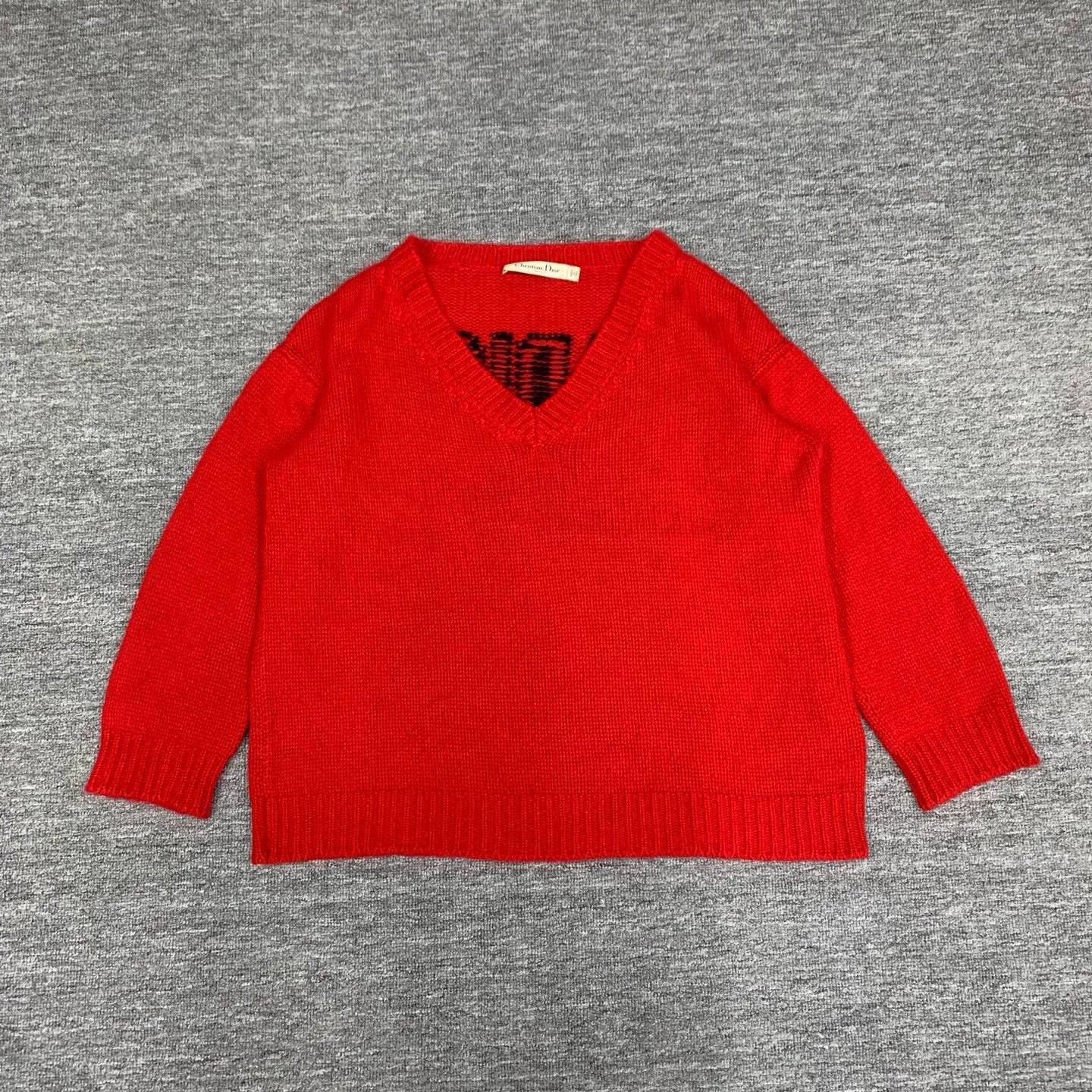 Dior red cashmere v-neck sweater by dior Size S / US 4 / IT 40 - 1 Thumbnail