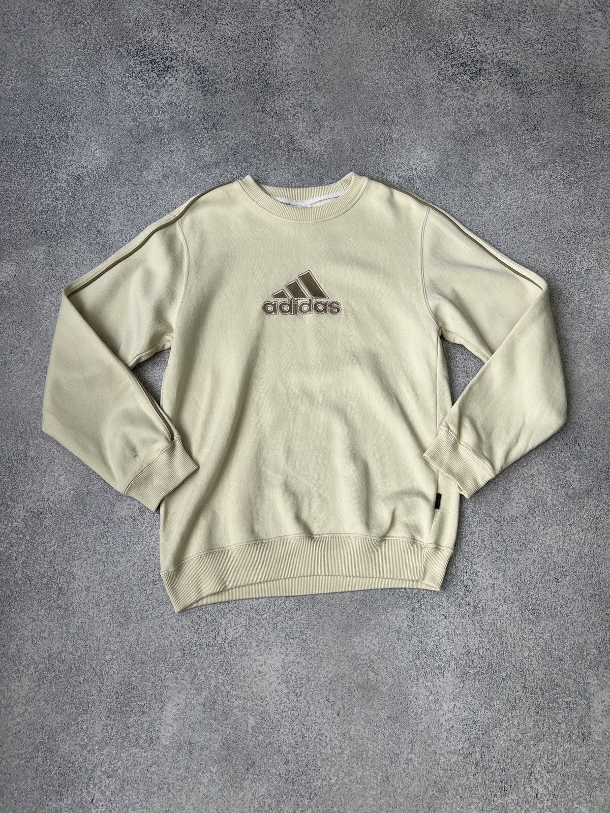 Adidas × Vintage Vintage Adidas 90s style logo sweatshirt Size US M / EU 48-50 / 2 - 2 Thumbnail