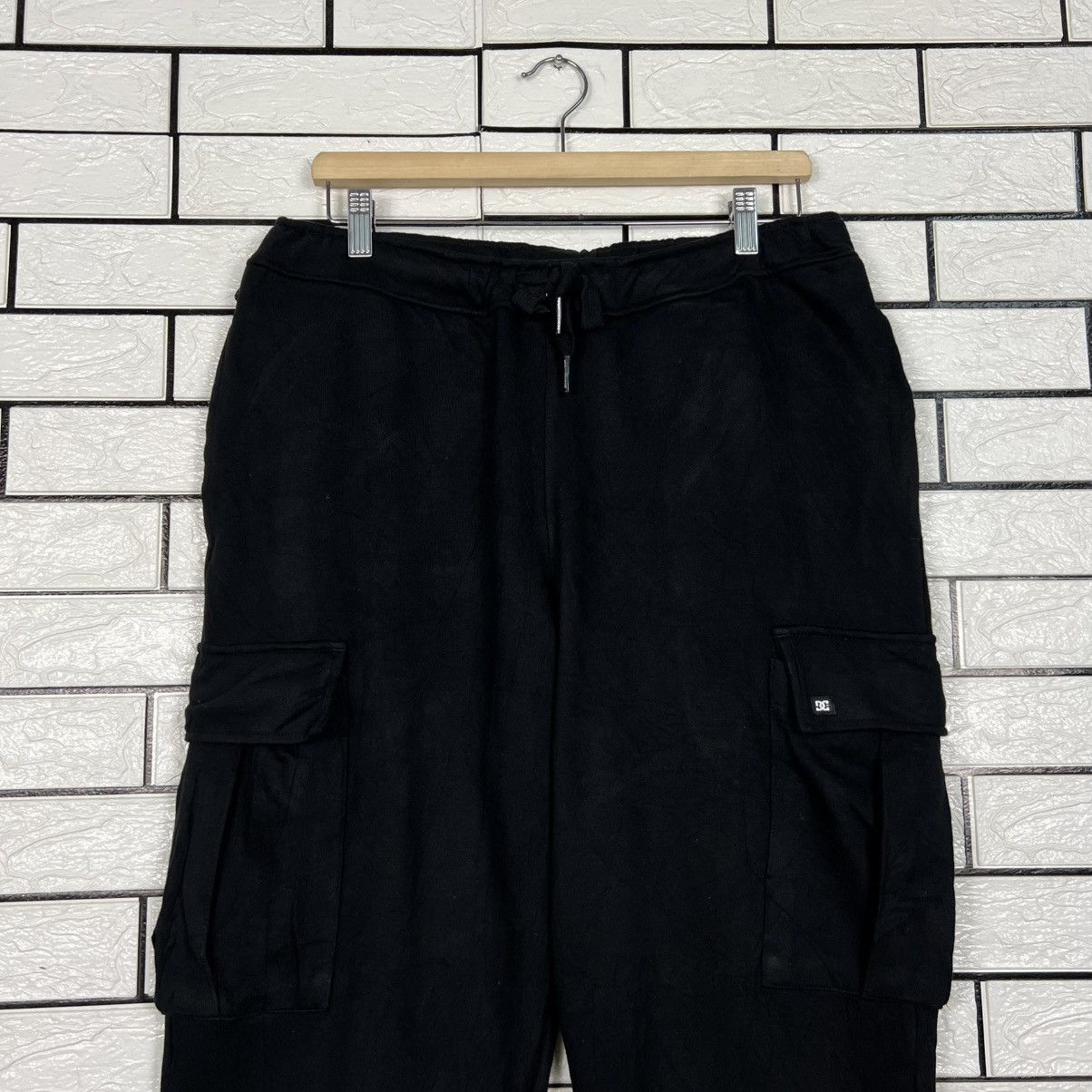 DC DC SHOE Black Cargo Sweatpants #4264-C194 Size US 30 / EU 46 - 3 Thumbnail