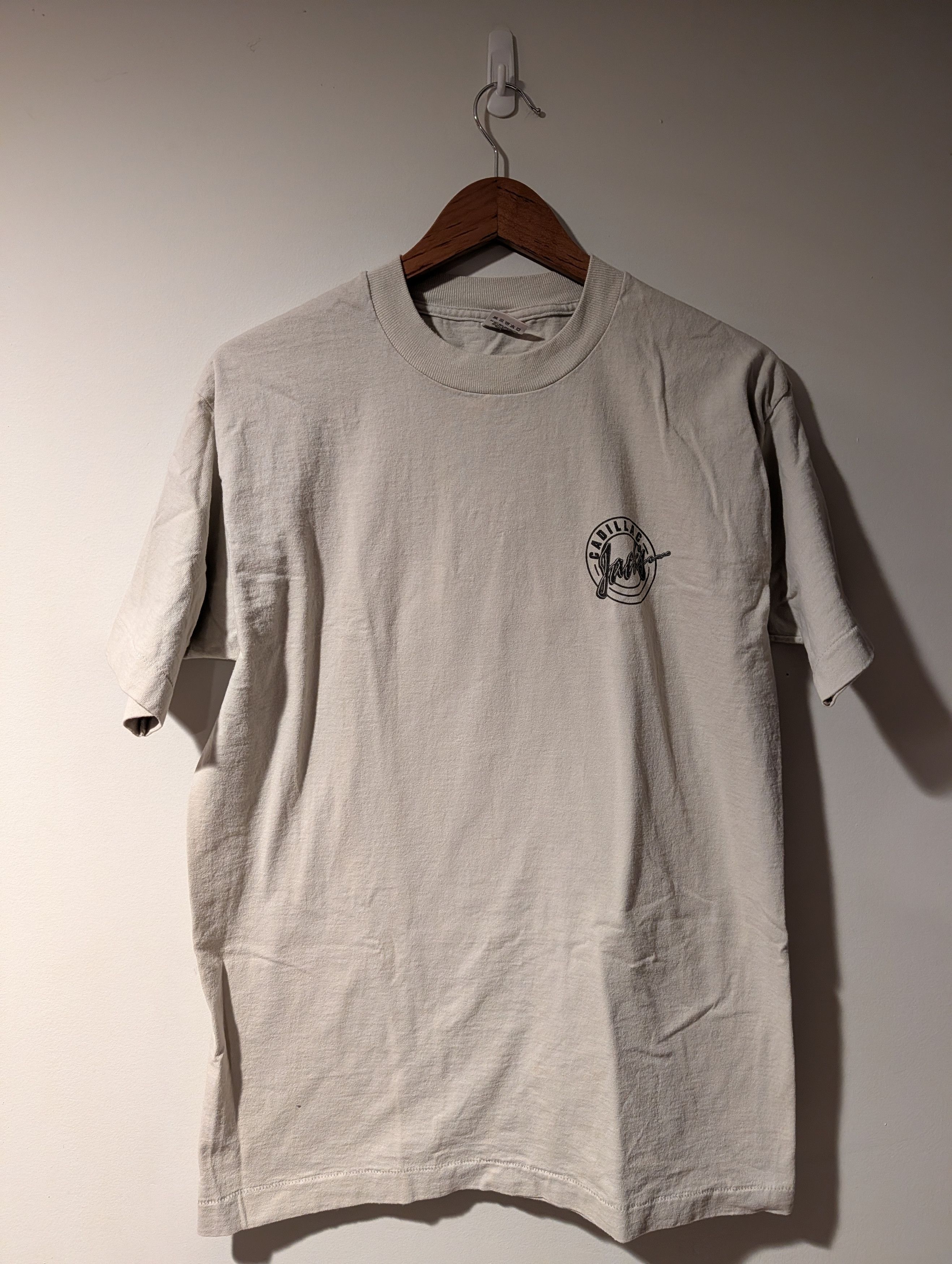 Arts & Science VTG 1995 Cadillac Jack's Ocean City MD Car Graphic T-Shirt Size US L / EU 52-54 / 3 - 5 Thumbnail