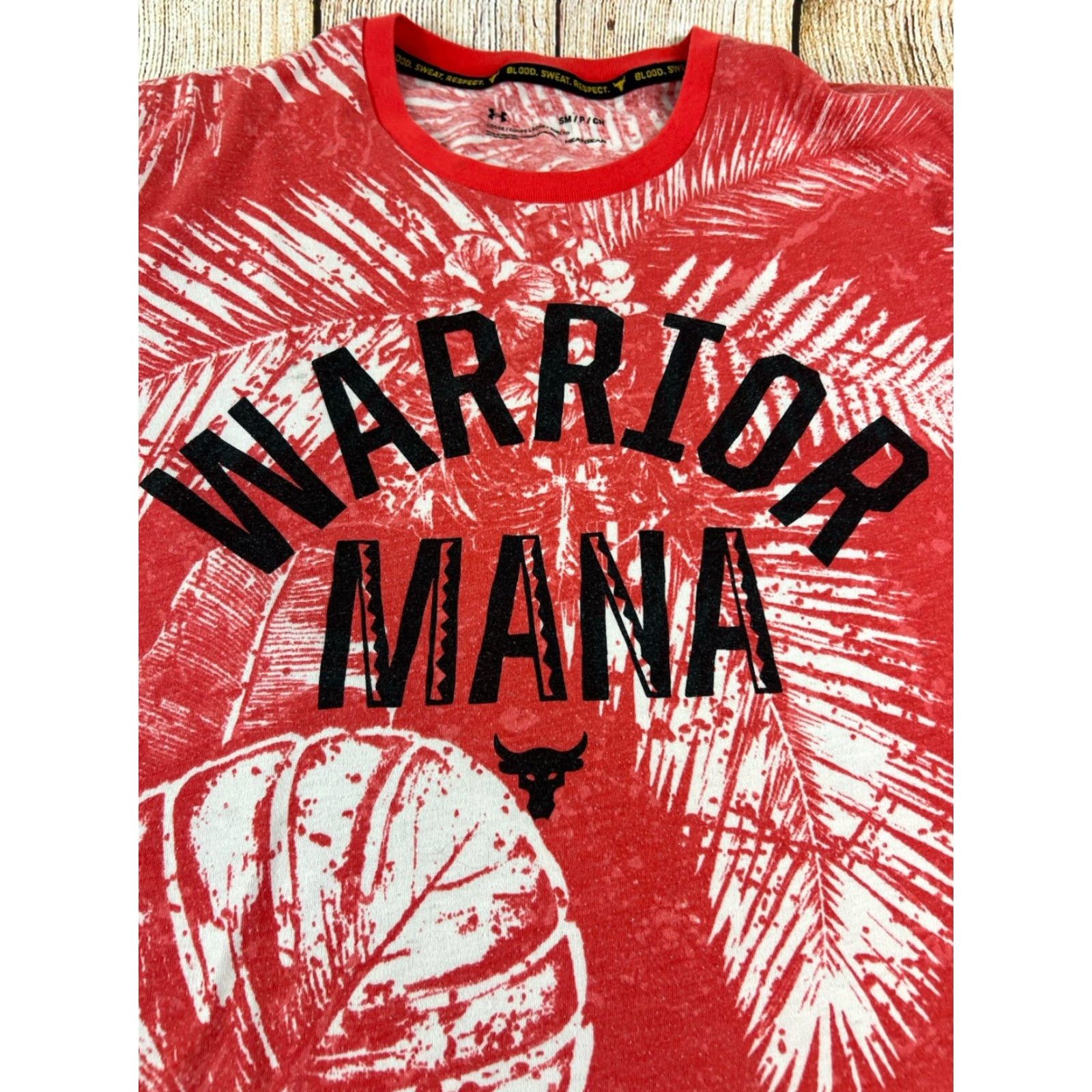 Under Armour Under Armour Project Rock T-Shirt Camouflage Hawaiian Red S Crew Neck Short Sleeve Mens Small Regular Lightweight Gym & Training Size US S / EU 44-46 / 1 - 3 Thumbnail