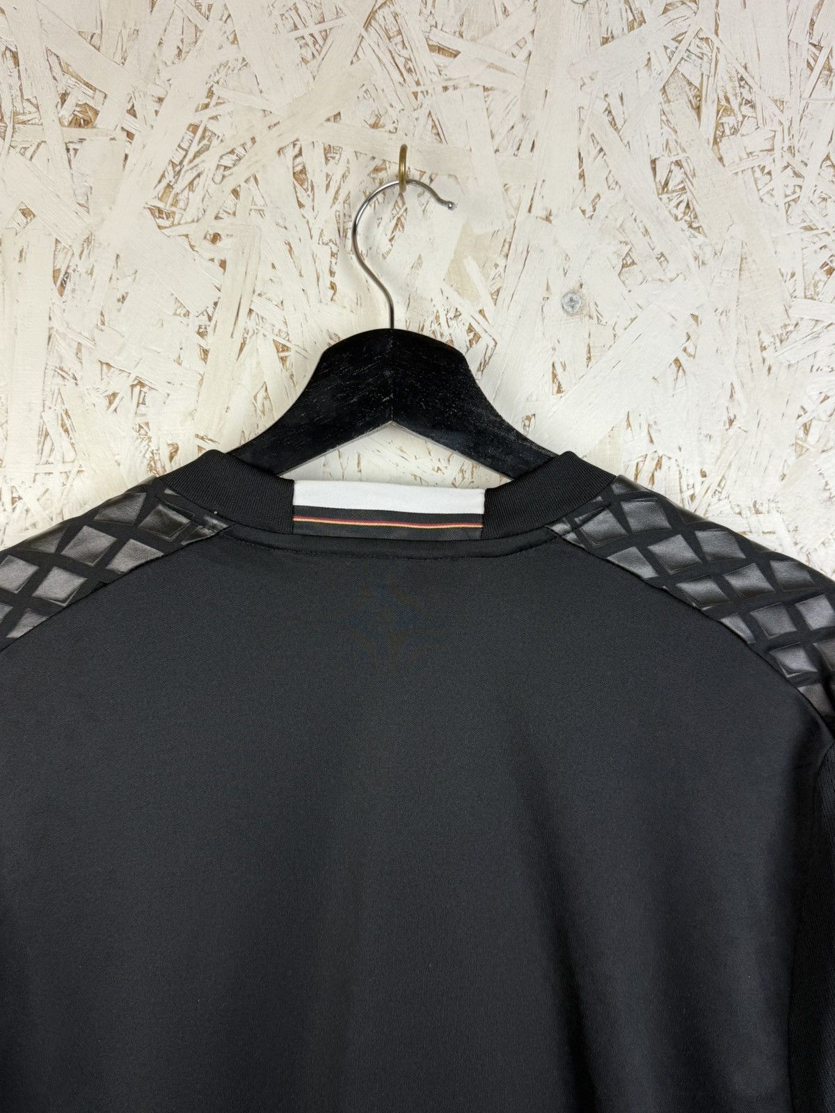 Adidas Adidas Germany DFB 2016/17 GK Kit Long Sleeve Soccer Jersey Size US L / EU 52-54 / 3 - 7 Thumbnail