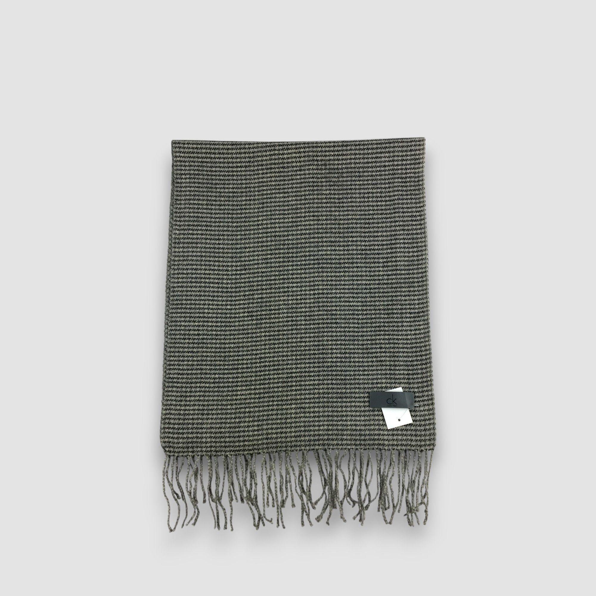 Calvin Klein Vintage Calvin Klein Scarf Muffler Fringe Wool Scarves Size ONE SIZE - 2 Thumbnail
