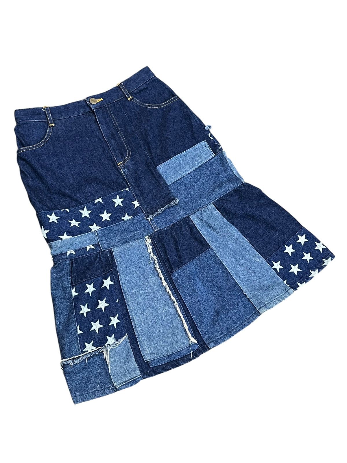 Hypebeast Japan Patchwork Star Denim Skirt W26 L24.5 Rare Size 26" / US 2 / IT 38 - 4 Thumbnail
