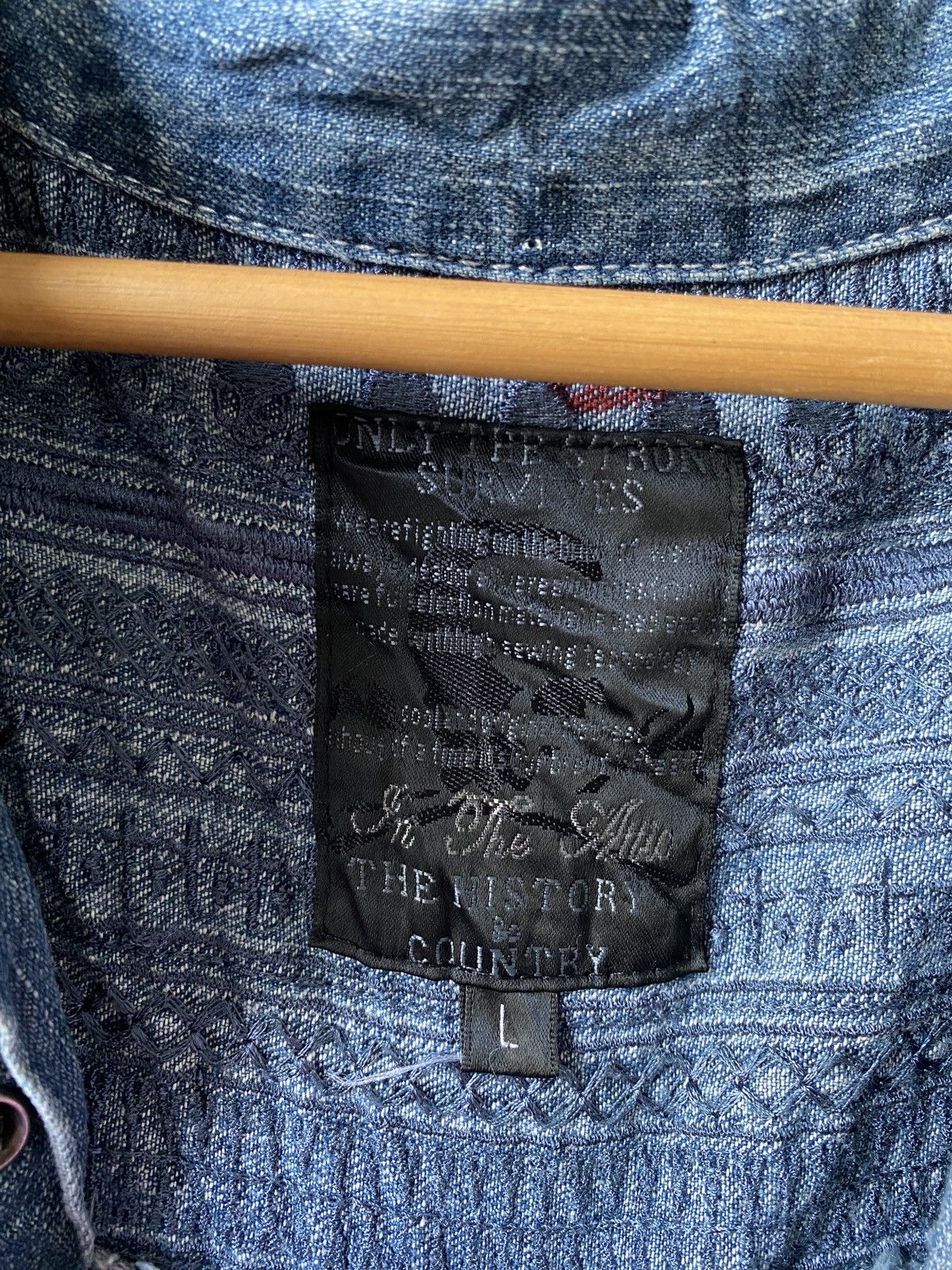 In The Attic × Japanese Brand In The Attic Japan Distressed Button Up Denim Shirt Size US M / EU 48-50 / 2 - 15 Thumbnail