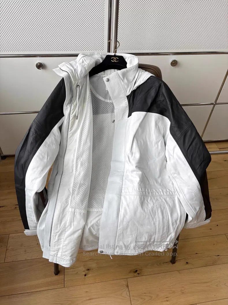 Loewe Loewe Panda black and white color block sheepskin windbrea Size US S / EU 44-46 / 1 - 5 Thumbnail