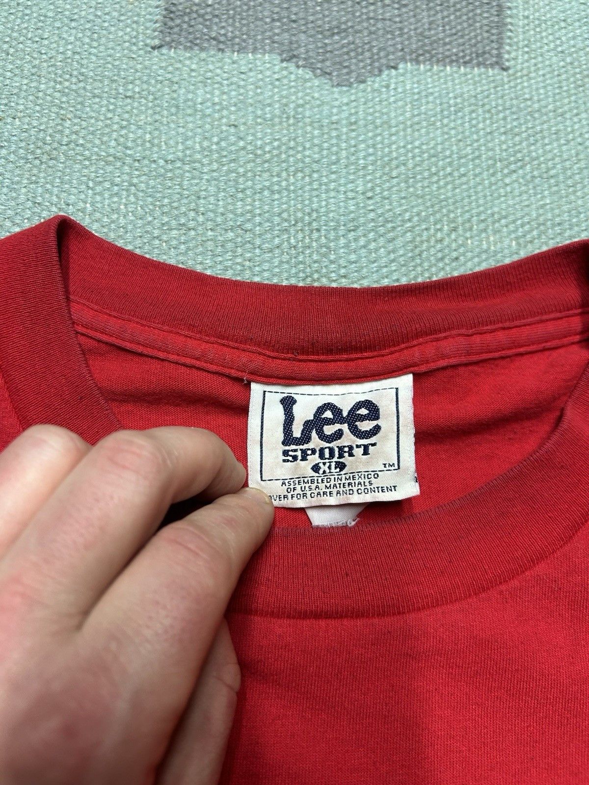Vintage Vtg 90s t shirt Detroit red wings NHL hockey Lee sport XL Size US XL / EU 56 / 4 - 6 Thumbnail