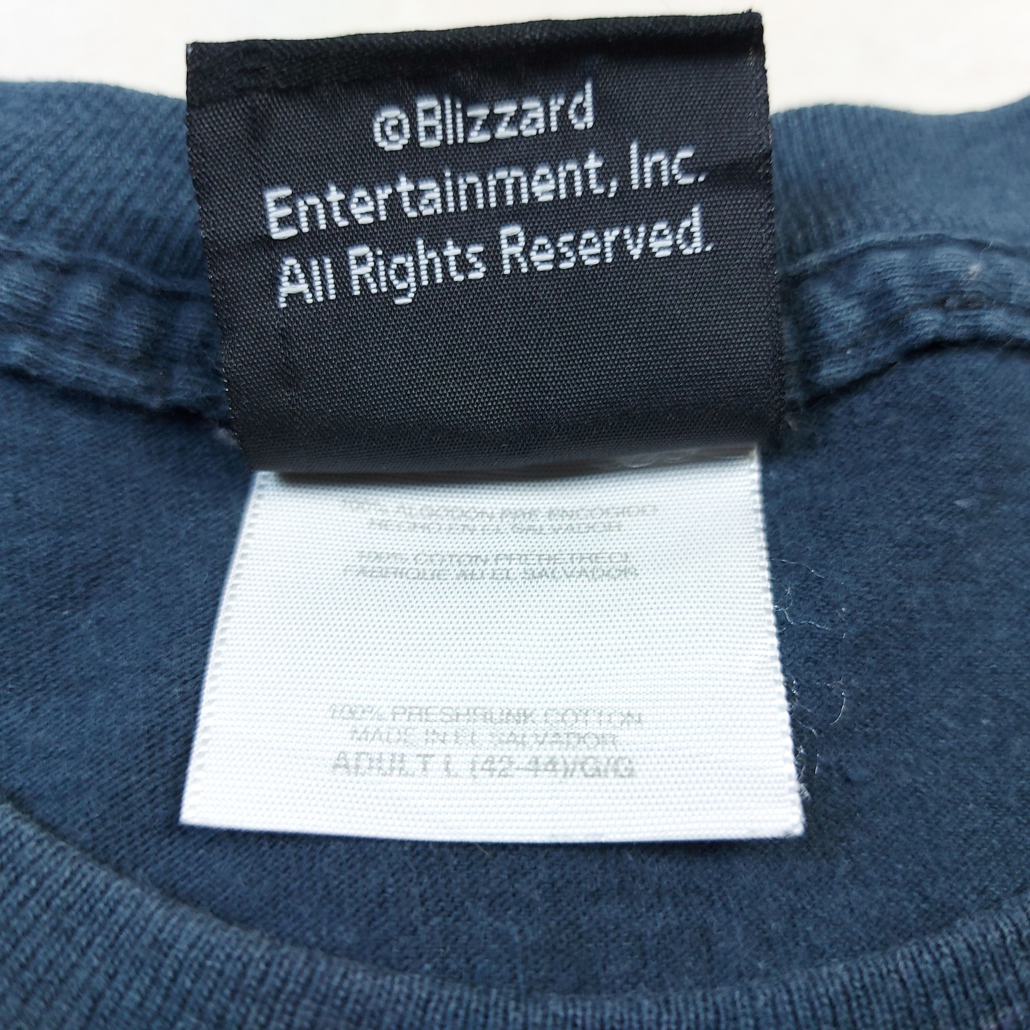 Microsoft Vintage StarCraft II 2 Zeratul vs Kerrigan Blizzard TEE Size US L / EU 52-54 / 3 - 12 Thumbnail