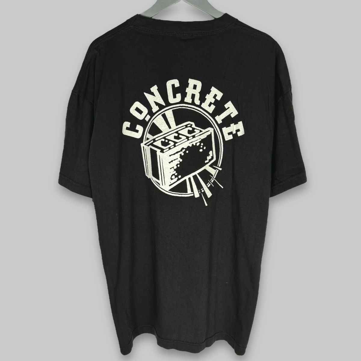 Band Tees Vintage 1991 Foundations Forum Concrete Rare T Shirt Size US XL / EU 56 / 4 - 2 Thumbnail