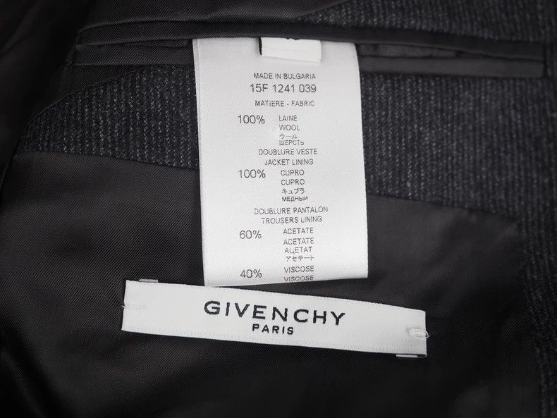 Givenchy Givenchy Size46 Auction Black and Grey Striped Wool Suit, S Size US M / EU 48-50 / 2 - 5 Thumbnail