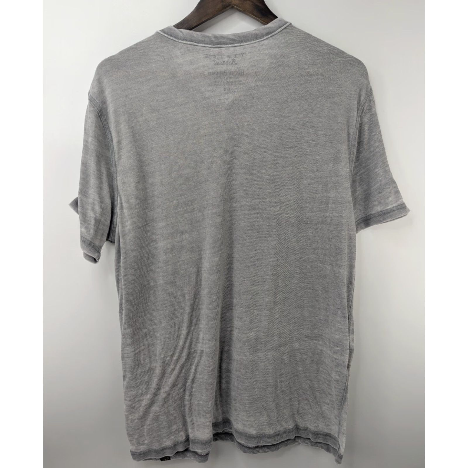 Lucky Brand Lucky Brand Venice Burnout Henley Shirt Mens L Gray Short Sleeve Casual Shirt Size US L / EU 52-54 / 3 - 2 Thumbnail