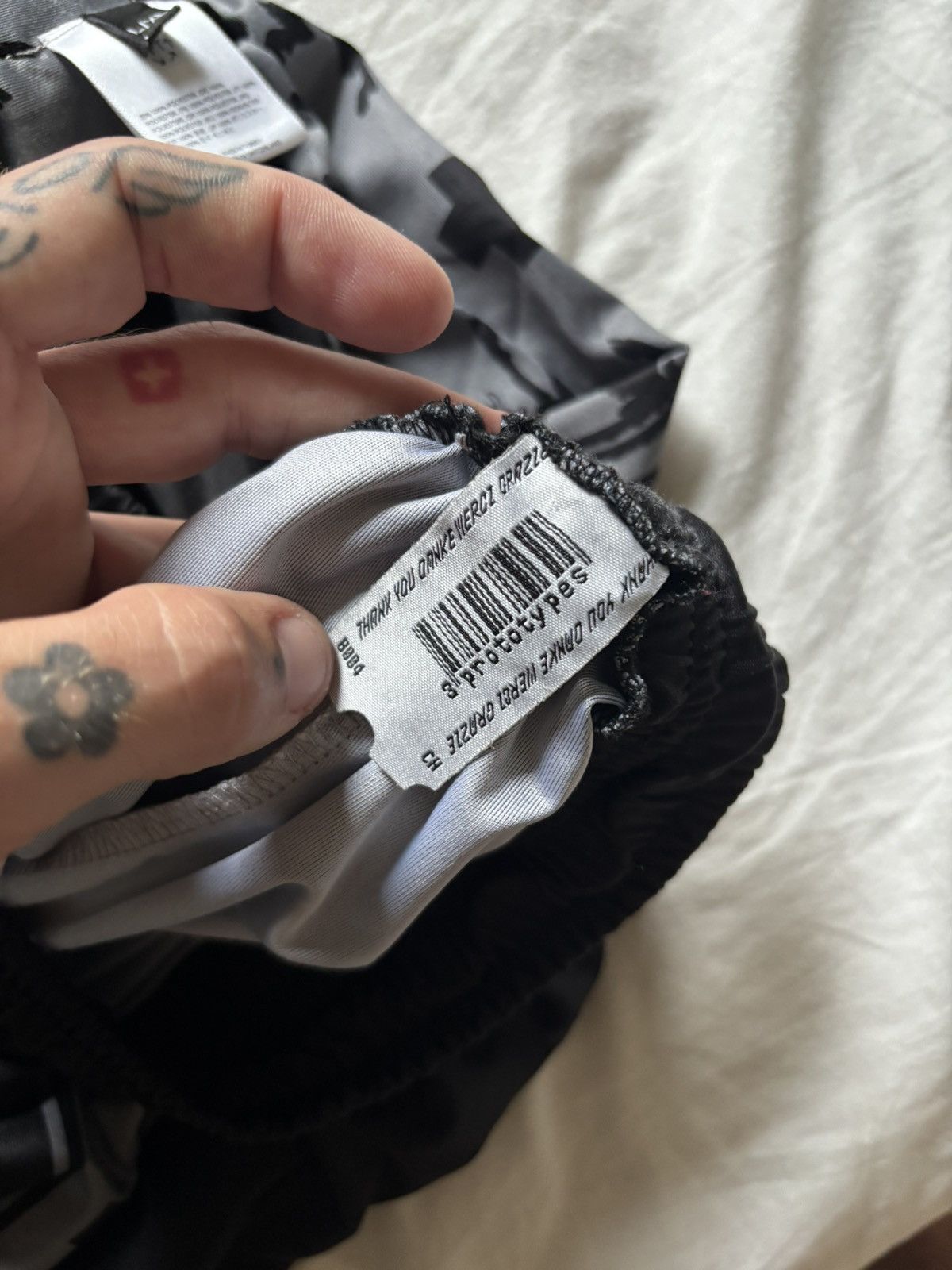 Prototypes Inside out soccer pants Size US 33 - 8 Thumbnail