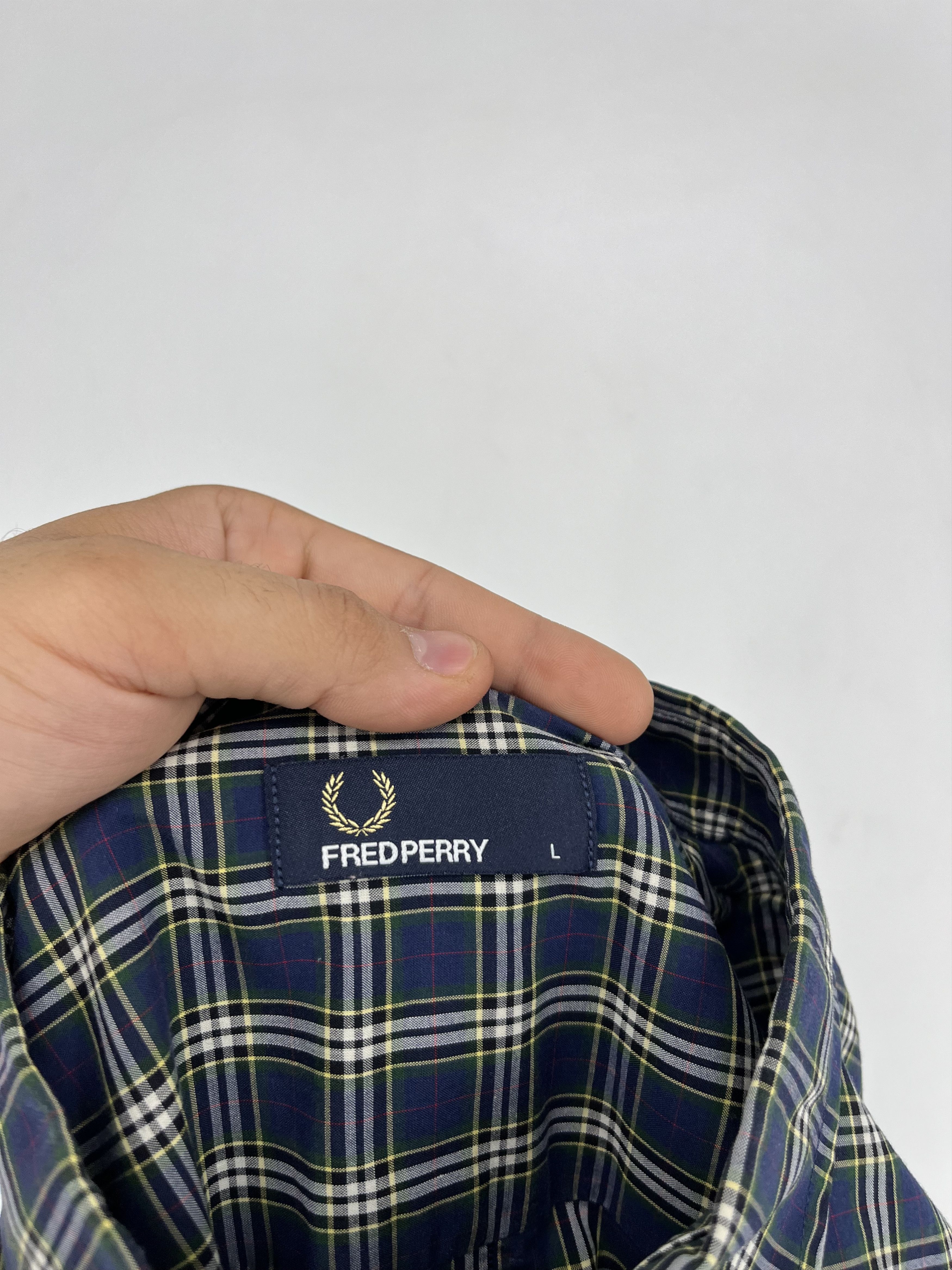 Fred Perry Vintage Men’s Fred Perry Button Up Shirt Streetwear Casual Size US L / EU 52-54 / 3 - 9 Thumbnail