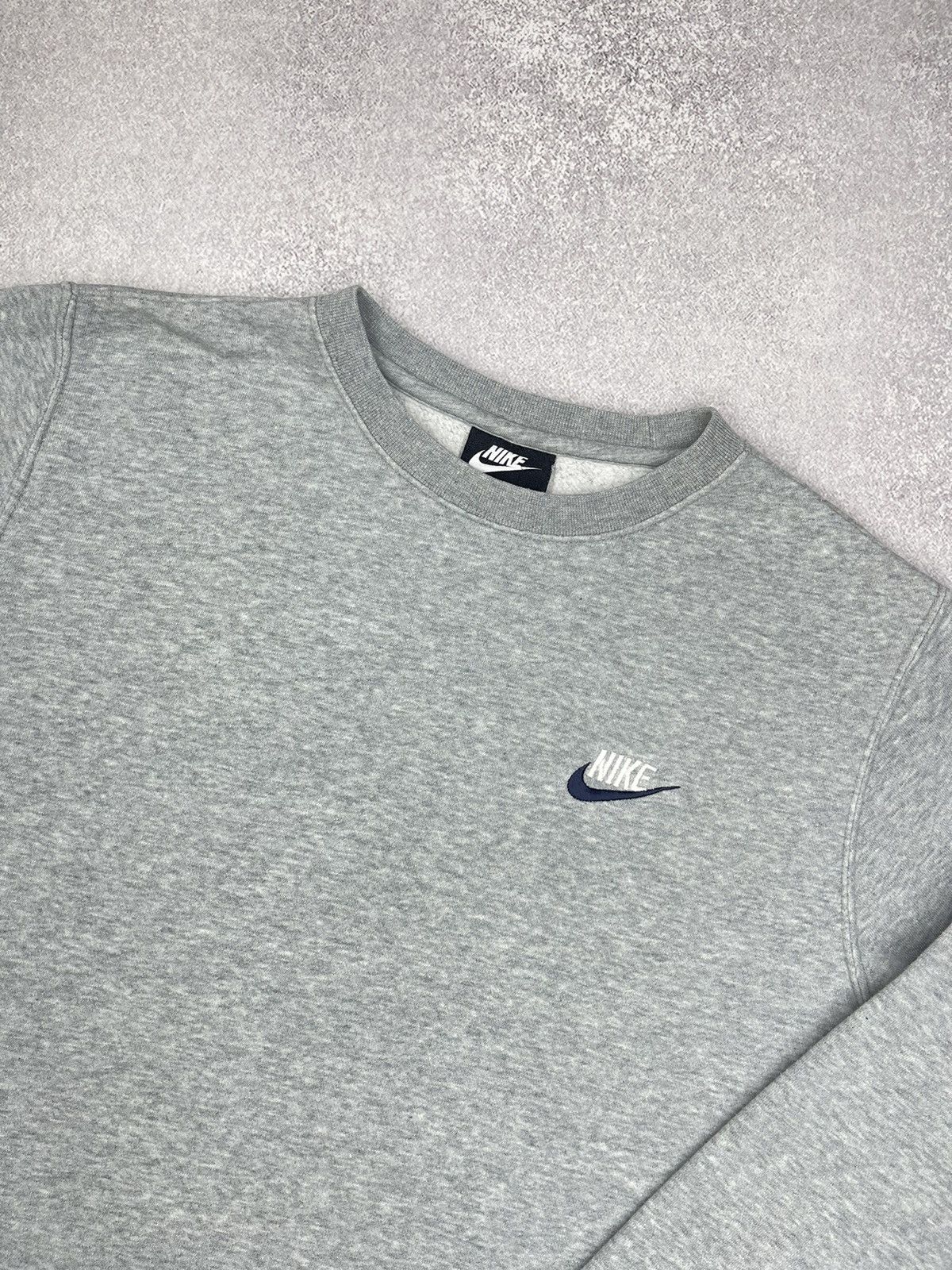 Nike Mens Nike Basic Sweatshirt Crewneck Grey Little Swoosh Y2K Size US S / EU 44-46 / 1 - 4 Thumbnail