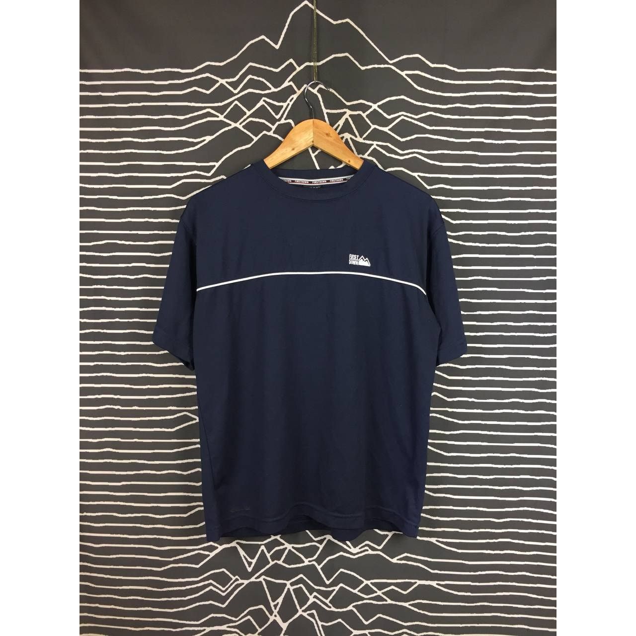 Vintage First Down Outdoor Brand Dream It Be It Activewear Tee Size US L / EU 52-54 / 3 - 2 Thumbnail