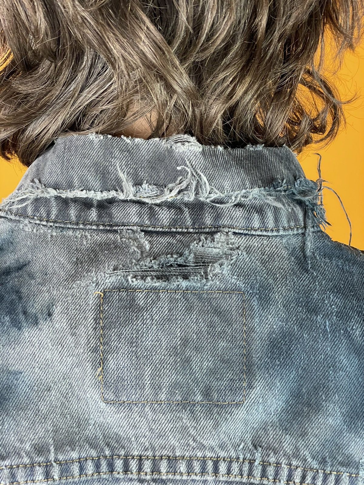 Levi's Distressed ThrashedLevis Trucker Denim jacket UNIQUE RARE Size US M / EU 48-50 / 2 - 3 Thumbnail