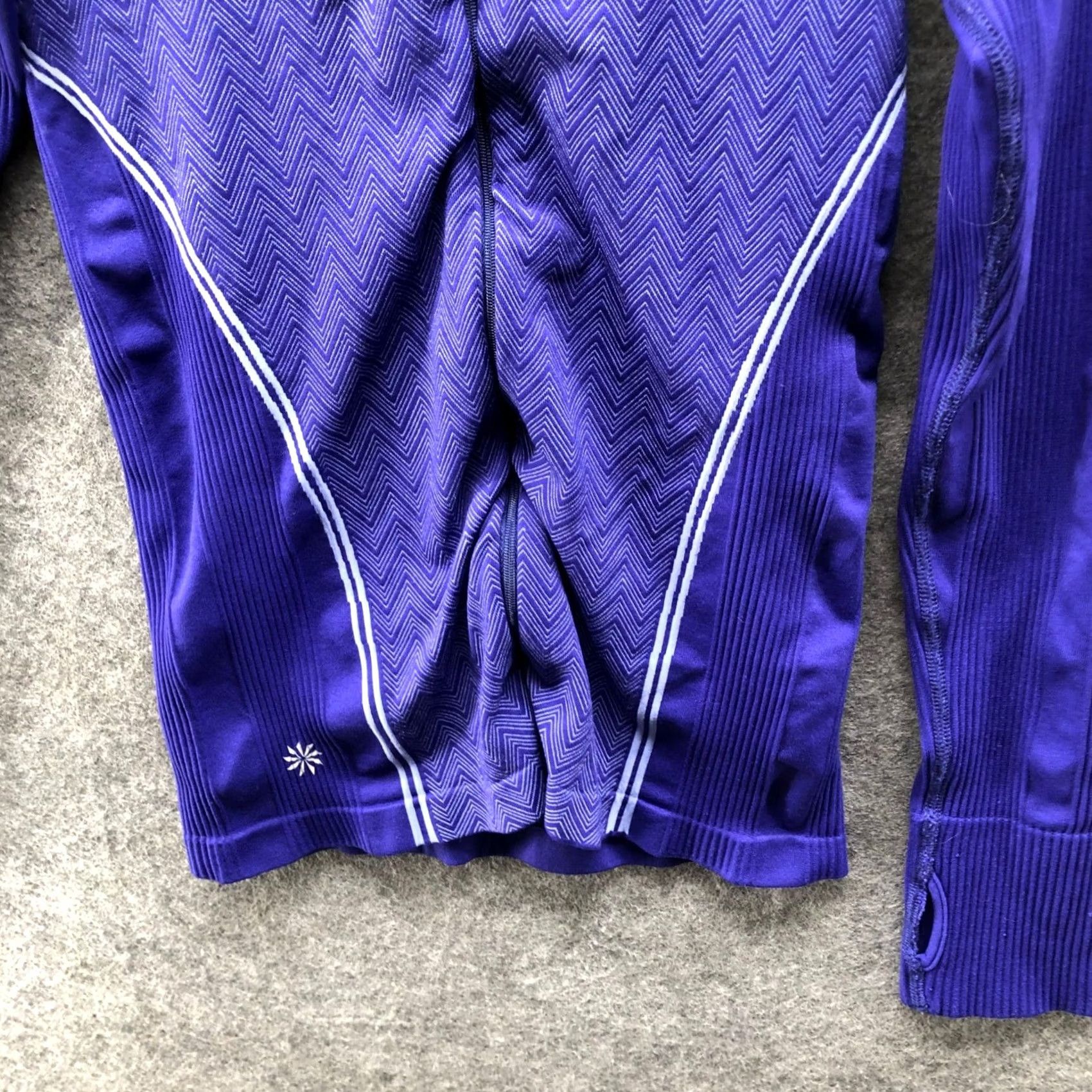 Athleta Athleta Hoodie Womens S Blue Seamless Full Zip Fitted Athletic Ruched Thumbholes Size S / US 4 / IT 40 - 4 Thumbnail