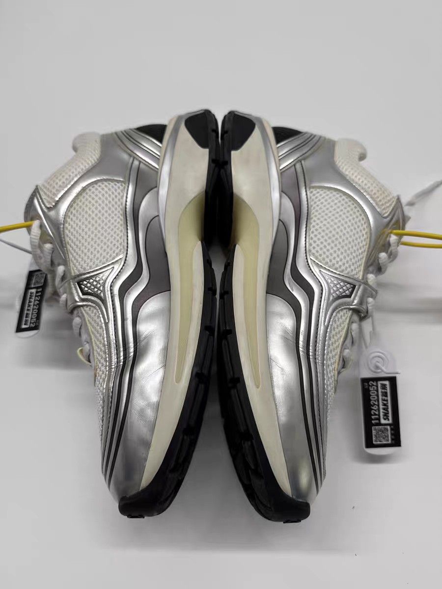 Chanel Chanel Silver Sports Shoes Size 42 -2505 Size US 9 / EU 42 - 3 Thumbnail
