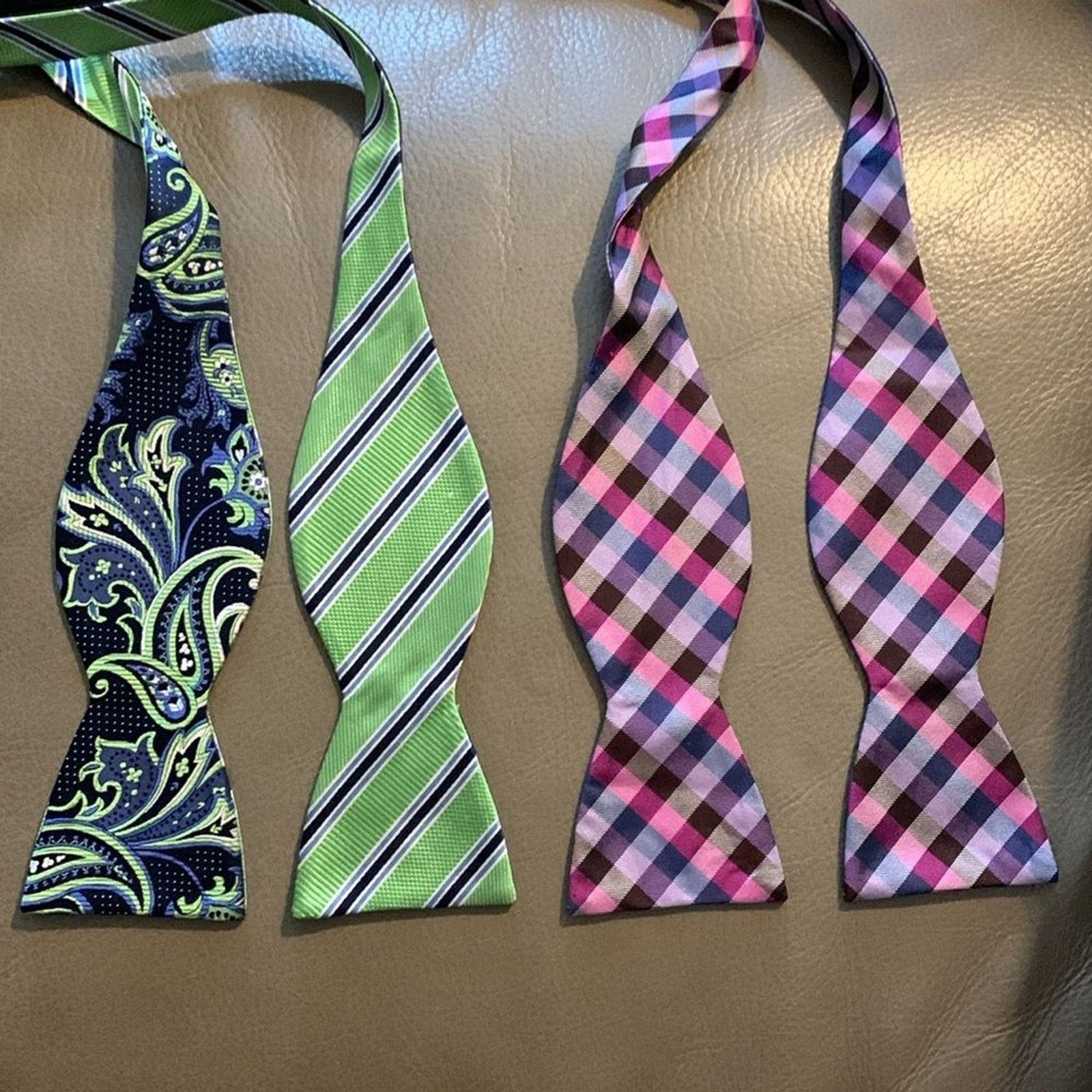 The Tie Bar Lot of 2 The Tie Bar Silk Bow Ties Men's Stain Resistant Size ONE SIZE - 2 Thumbnail