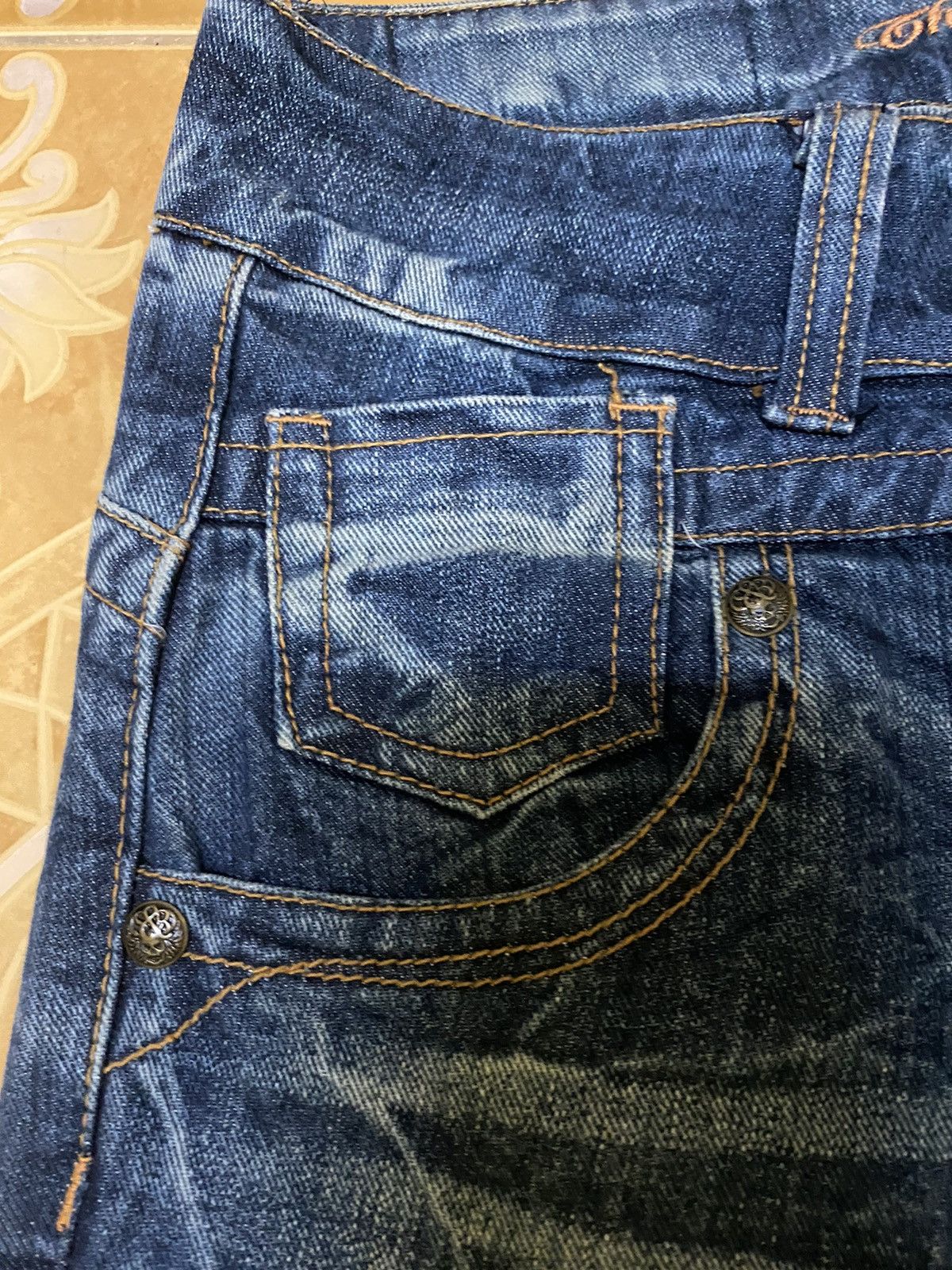 The Vintage Standaed Denim Jeans