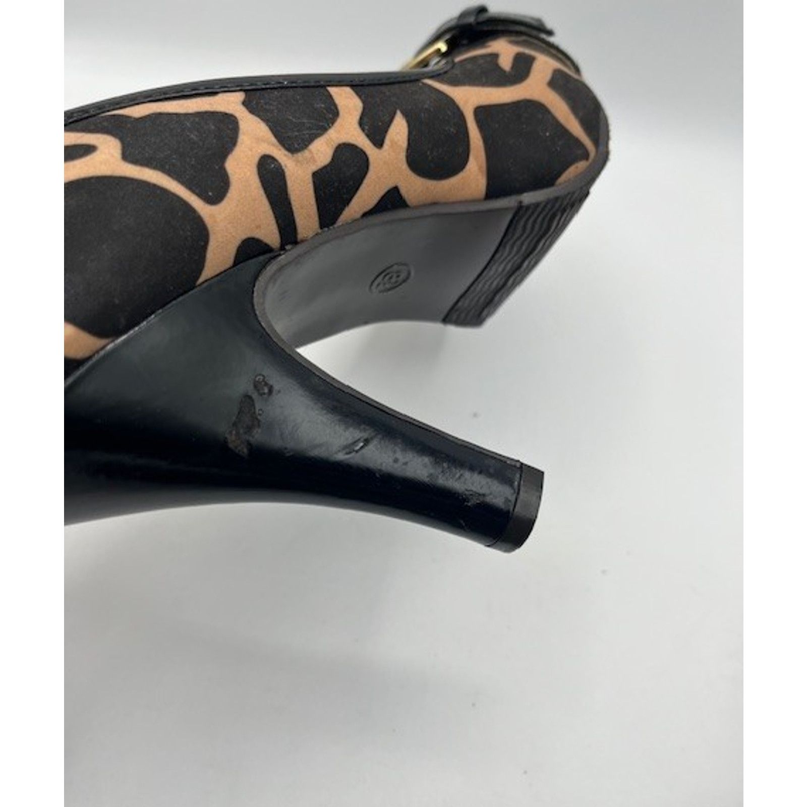 Mossimo Mossimo Leopard Print Heels Peep Toe Buckle Pumps Y2K Size US 8 / IT 38 - 12 Thumbnail