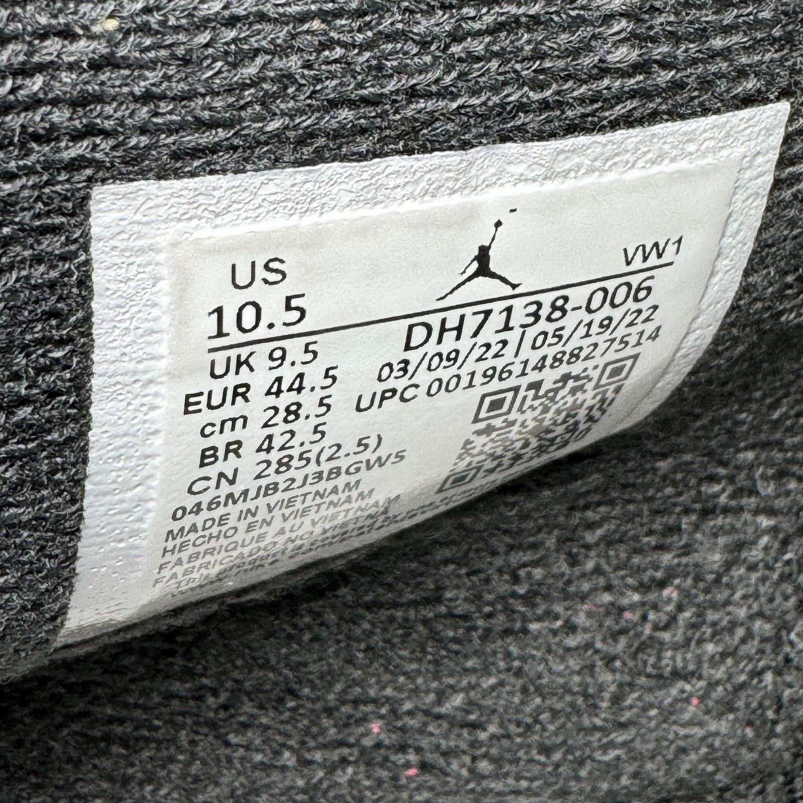 Jordan Brand × Nike Size 10.5 - Air Jordan 4 Retro SE Black Canvas Men's Shoes Size US 10.5 / EU 43-44 - 7 Thumbnail